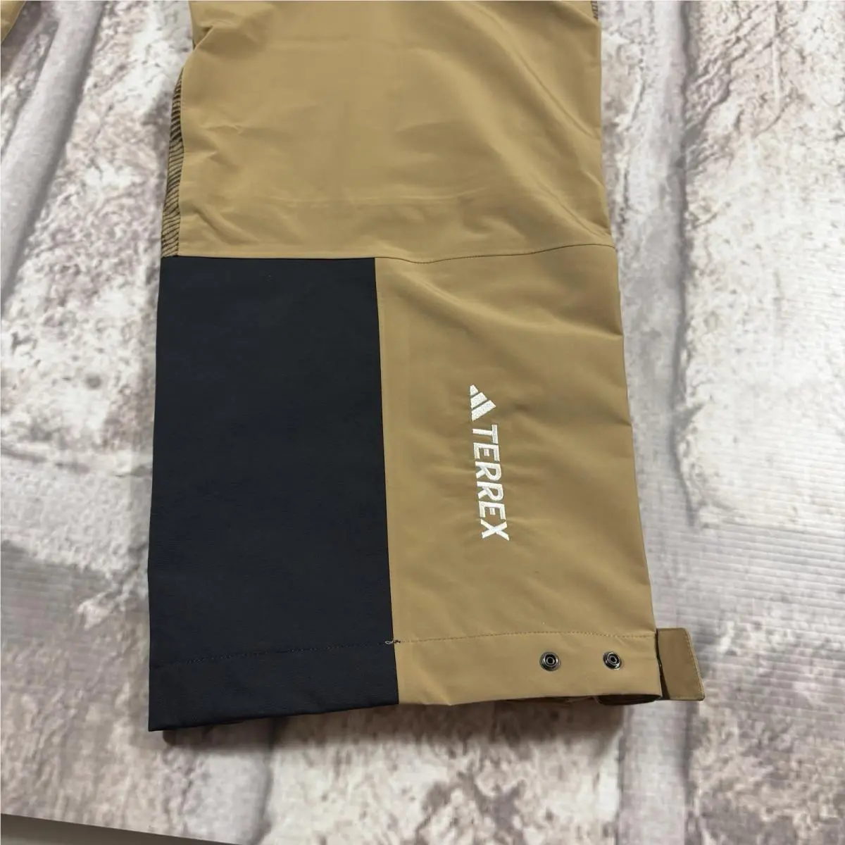 Adidas clothing - Adidas Terrex Utilitas - Terrex Utilitas - JN3092 - Brown 5