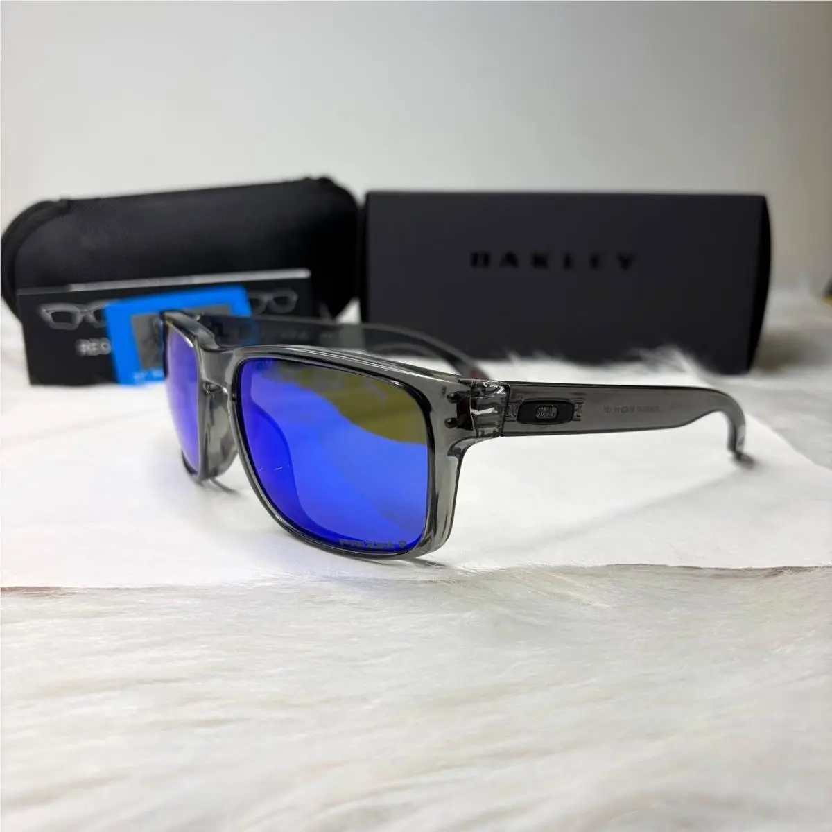 Oakley Holbrook Polarized Sunglasses Grey Smoke Frame Deep Blue Lens Eyewear