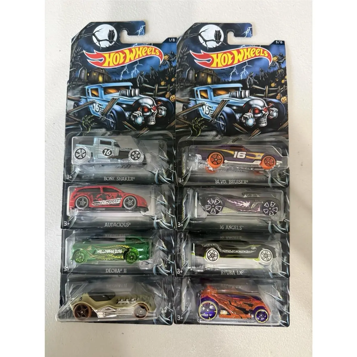 Hot Wheels 2016 Happy Halloween Complete 8 Car Set 1/8-8/8 Carded