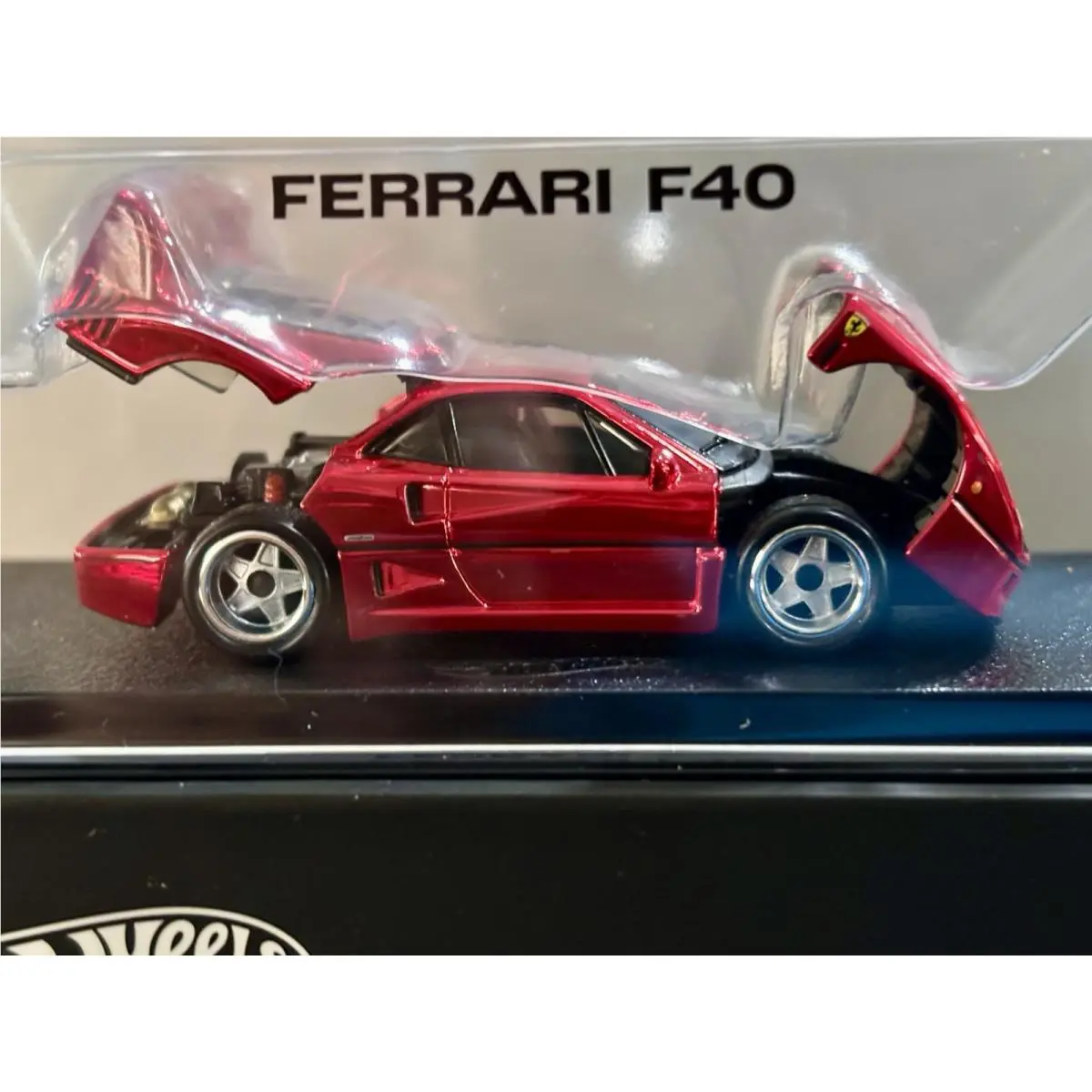 Hot Wheels 2026 Rlc Ferrari F-40 - Red Line Club Exclusive In Hand