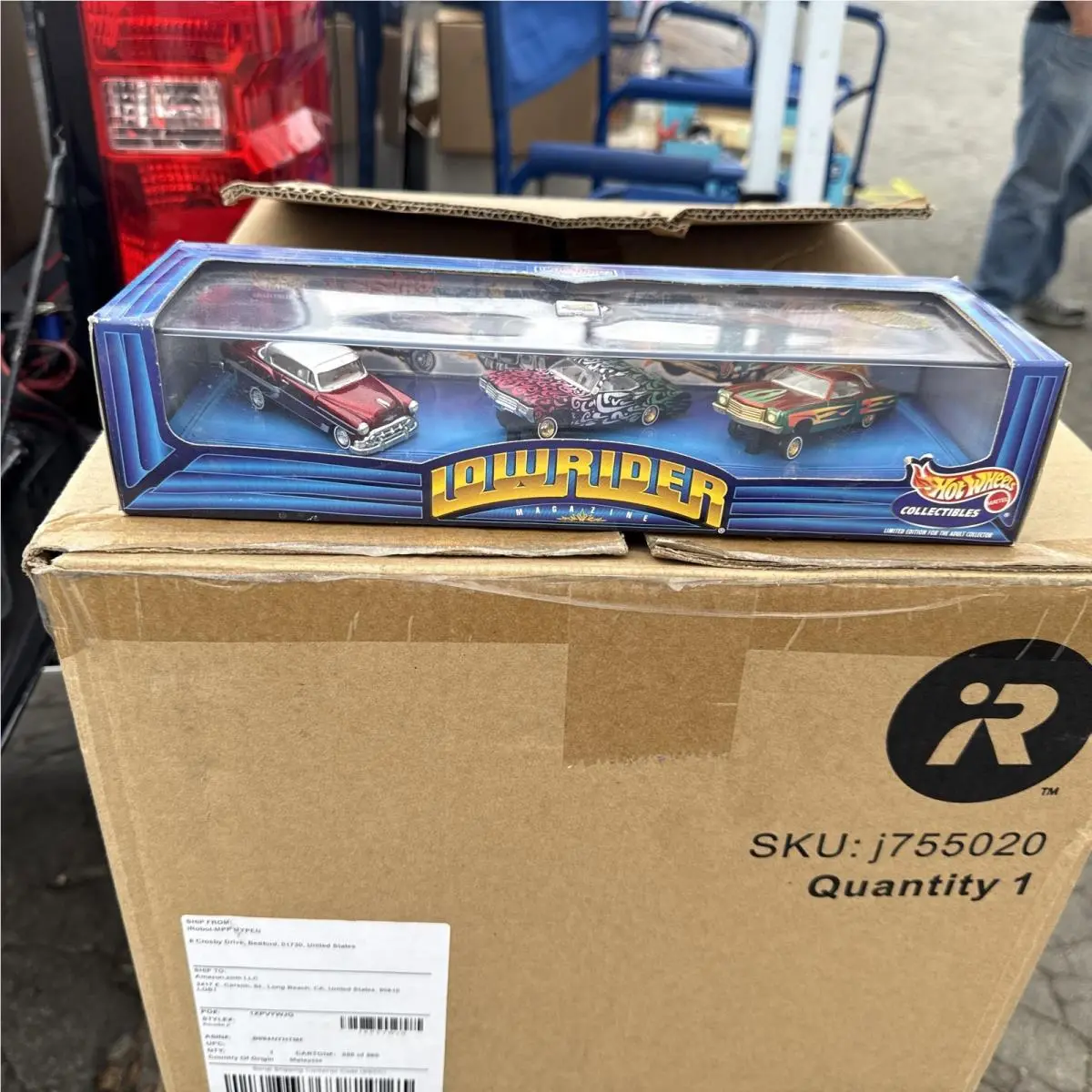 Hot Wheels Low Riders Magazine Box Set Custom Cars 1.64 Monte Carlo Belair