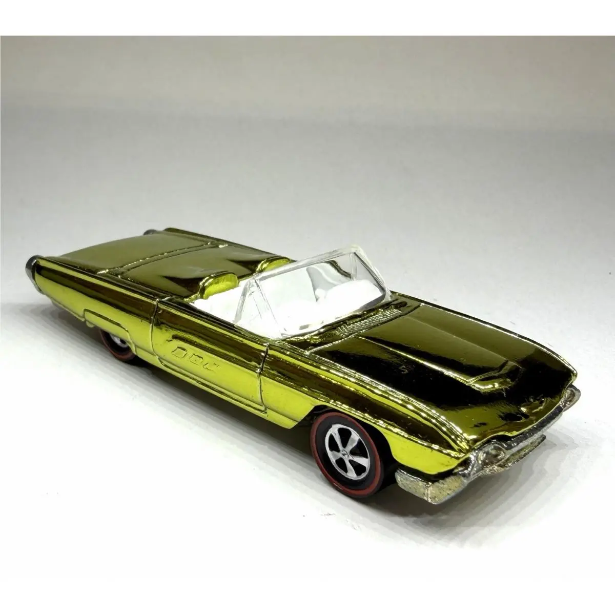 Hot Wheels Custom Made Redline T-bird 1:64 Diecast Car