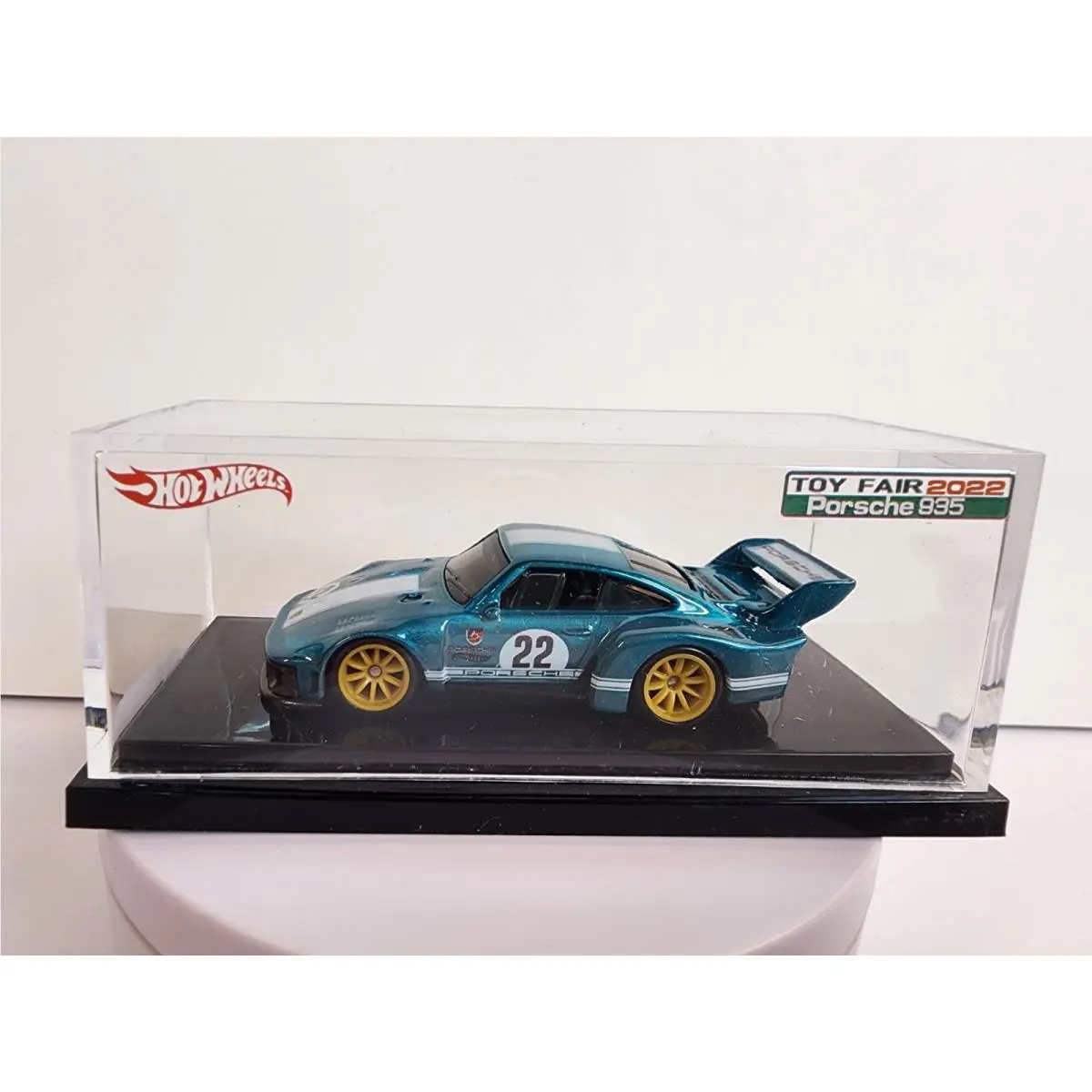 Hot Wheels Porsche 935 Toy Fair 2022 Custom w/ Display Case / A38