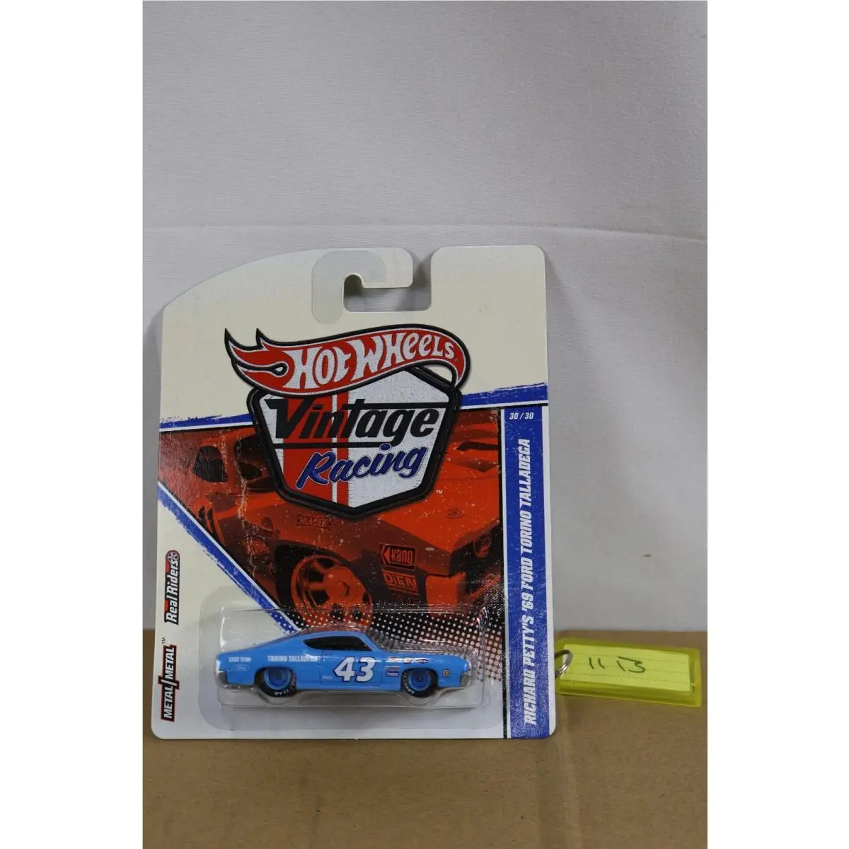 Hot Wheels 2011 Vintage Racing Richard Petty ’69 Ford Torino Talladega 30/30