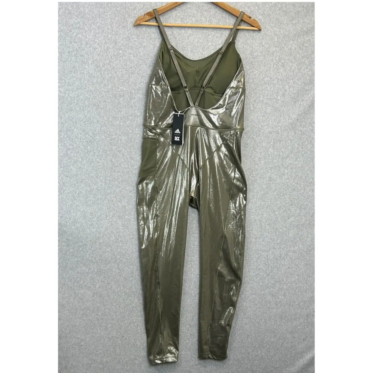 Adidas clothing - Green 2