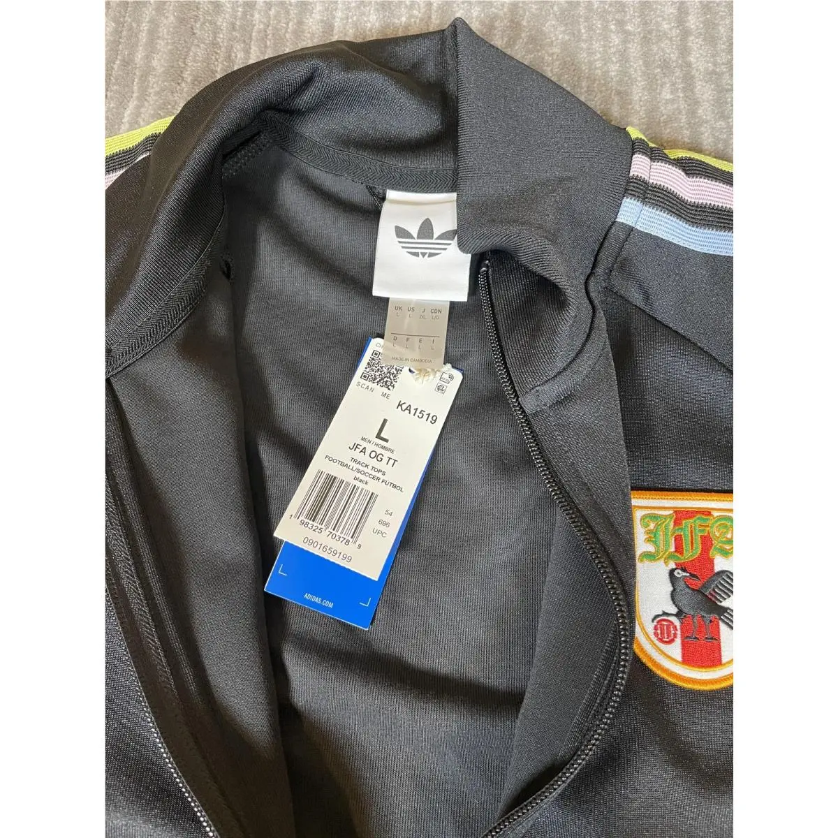 Adidas clothing - Black 3