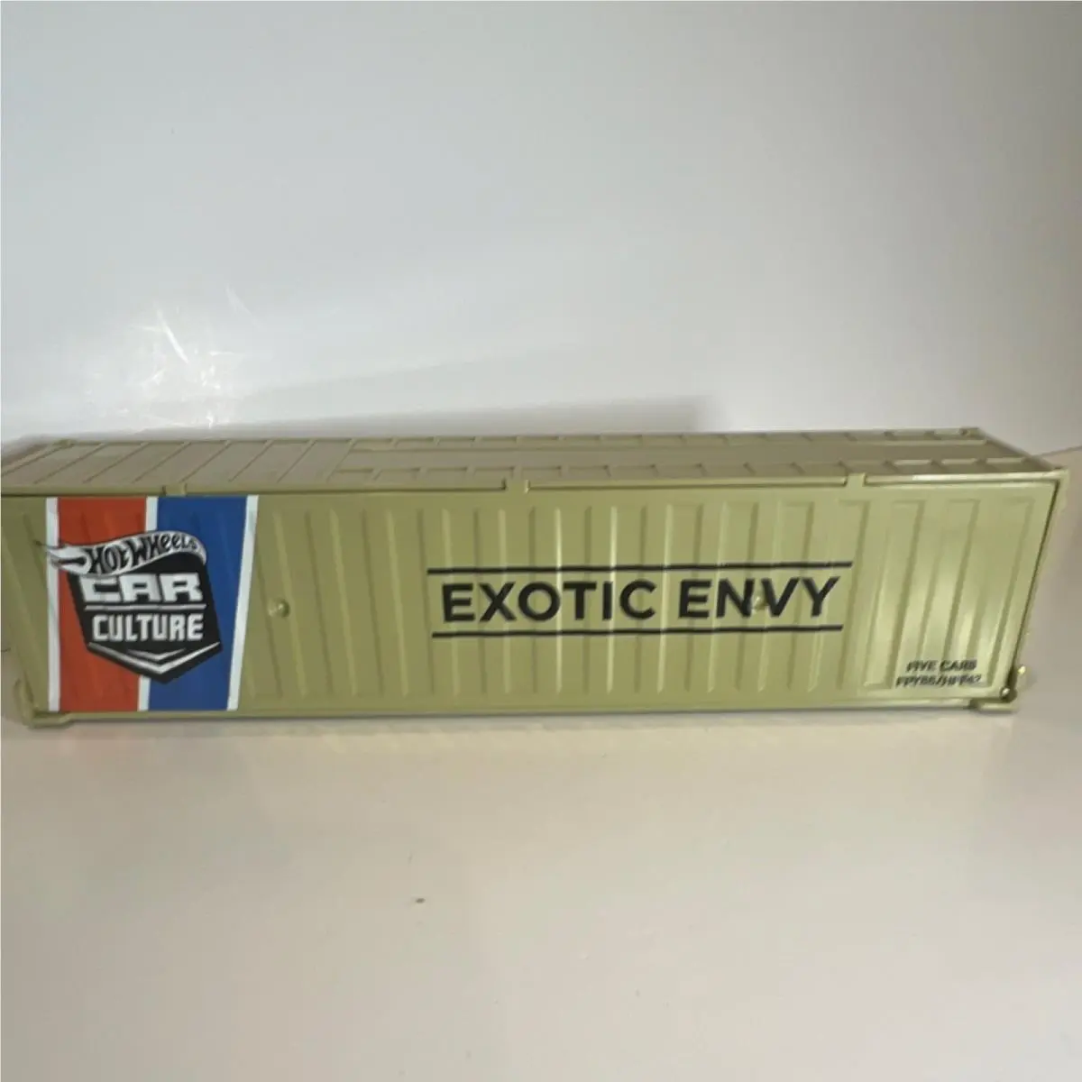 Hot Wheels Car Culture Exotic Envy 1:64 Diecast Car Set with Case