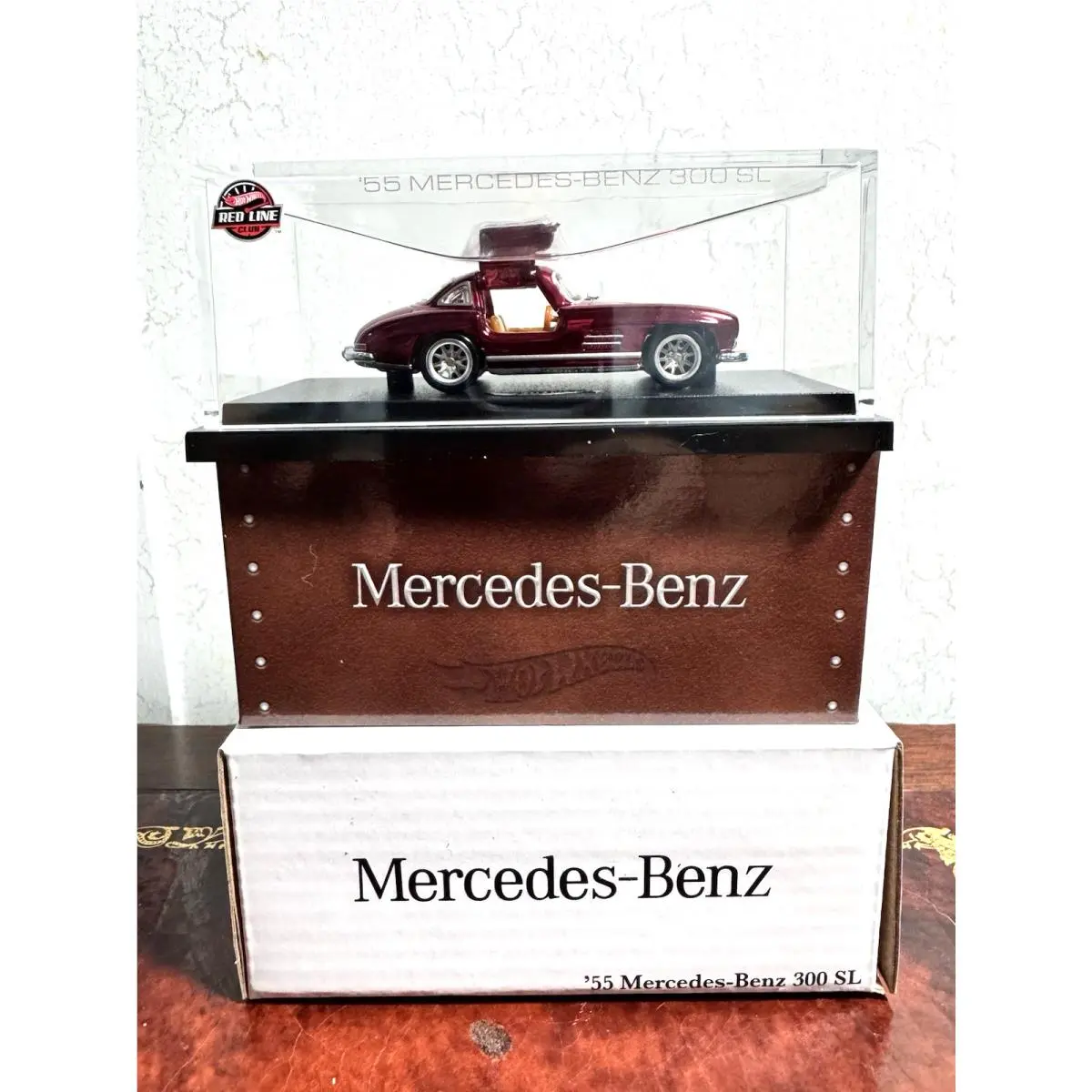 2023 Hot Wheels Red Line Club Rlc Red `55 Mercedes-benz 300 SL in Acrylic Case