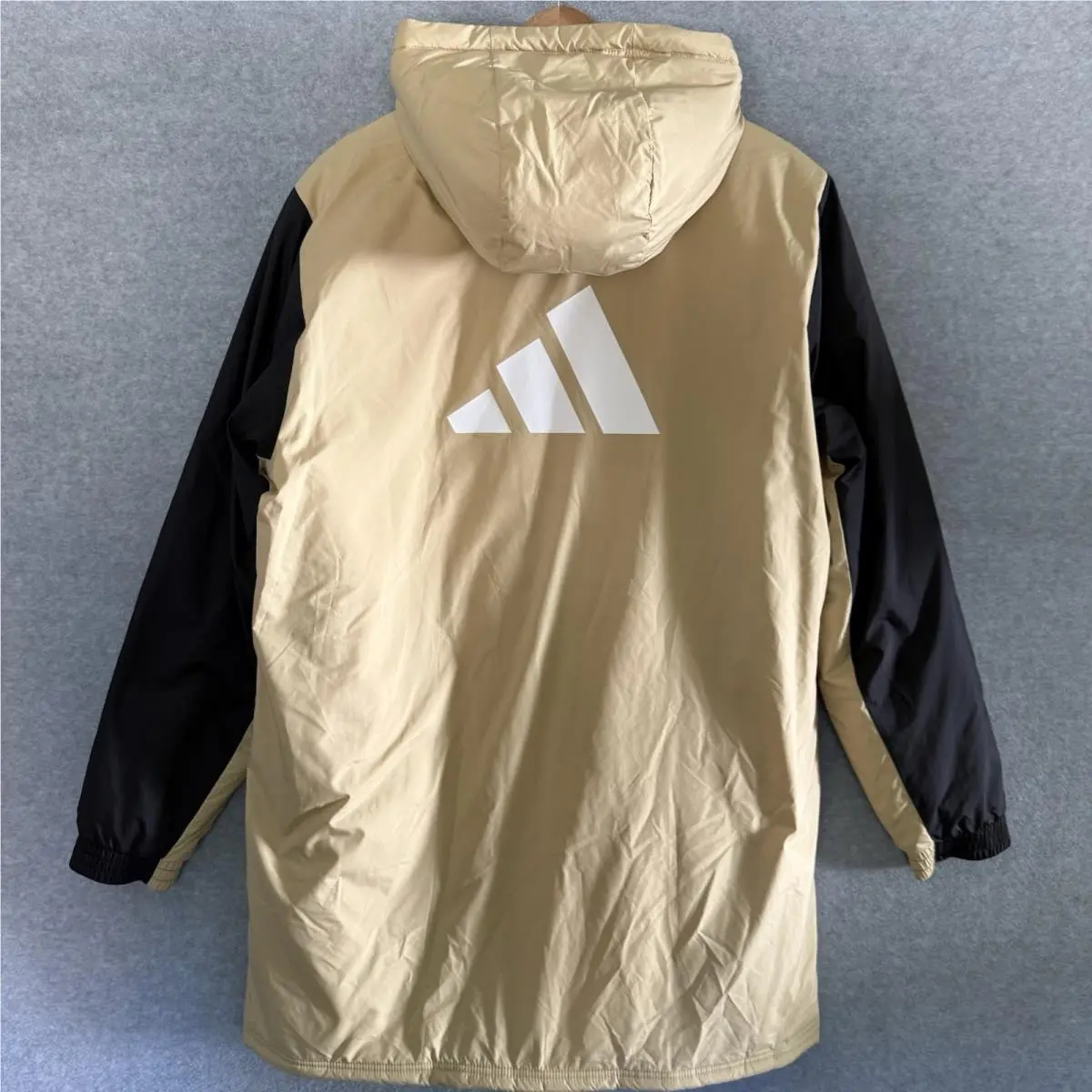 Adidas clothing - Adidas HT6465 - HT6465 - Beige (UPC: 192616057230) 0