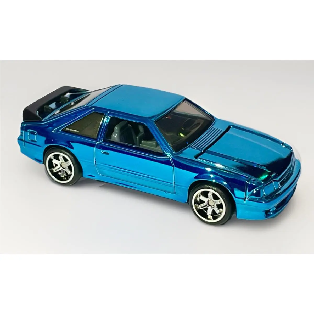 Hot Wheels 1993 Ford Mustang Cobra R Spectraflame Blue - Custom Made ⬜