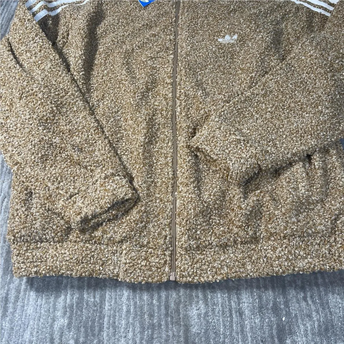 Adidas clothing - adidas Boucle FB TT - Boucle - Beige 1