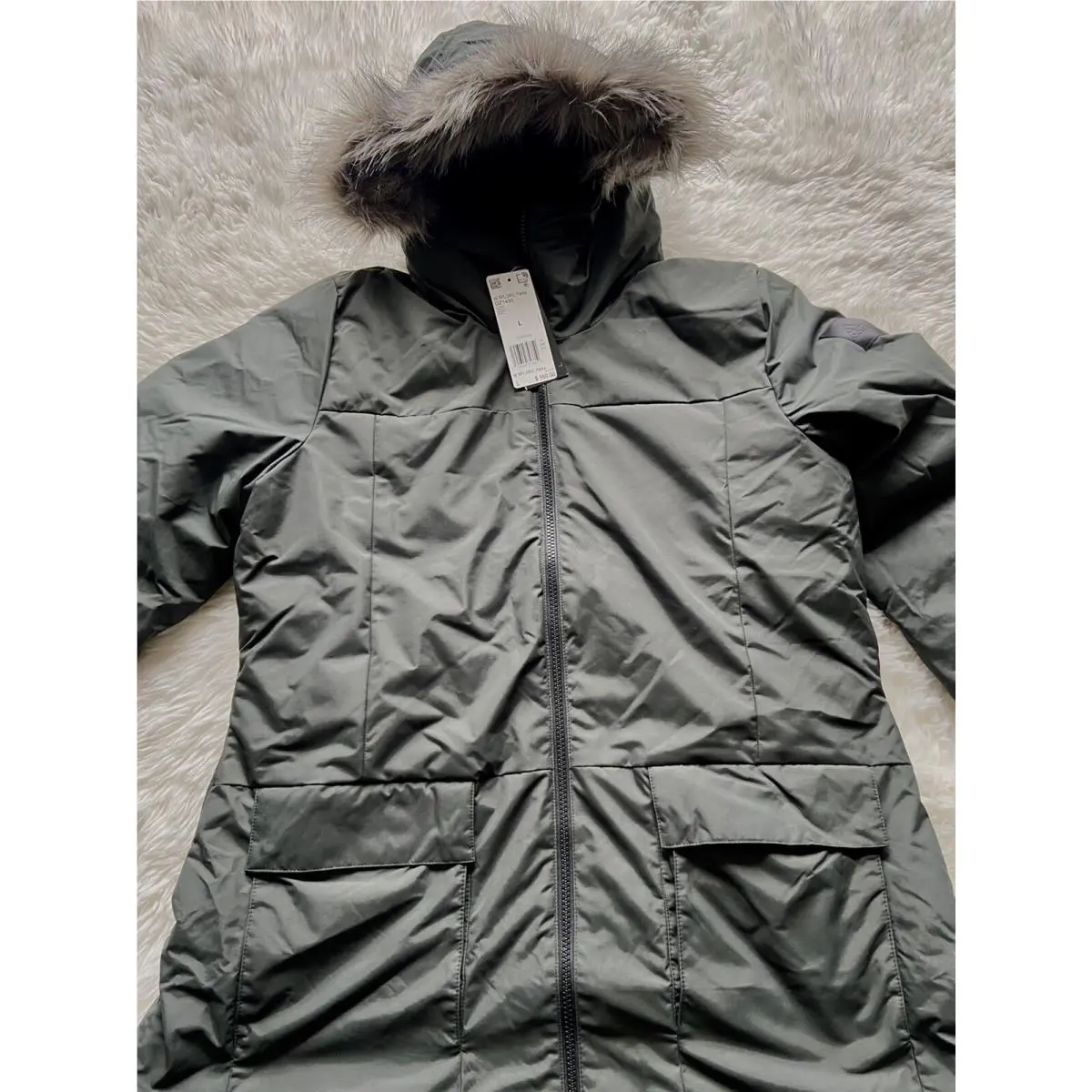 Adidas clothing - adidas - Earth (UPC: 192609358702) 4