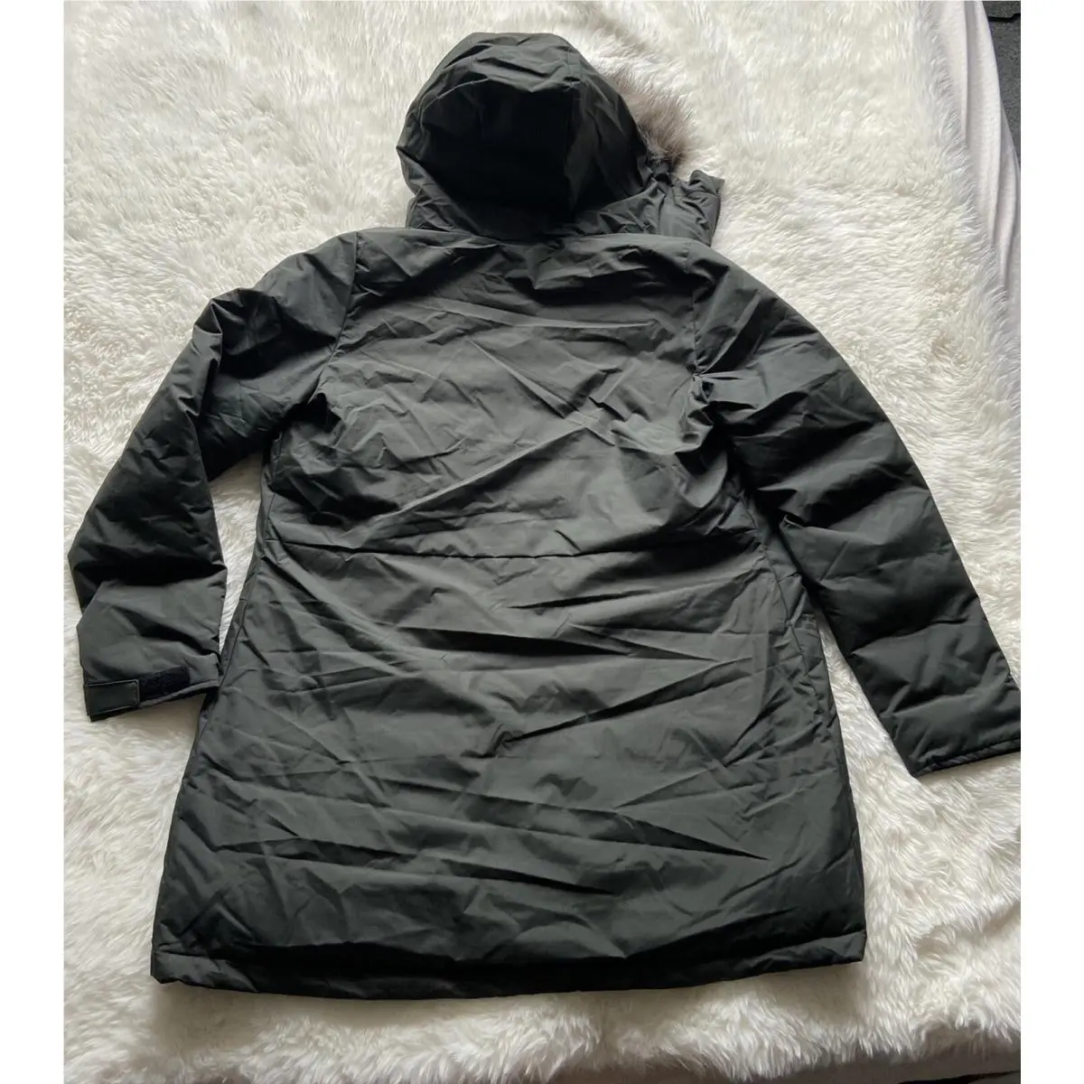 Adidas clothing - adidas - Earth (UPC: 192609358702) 7