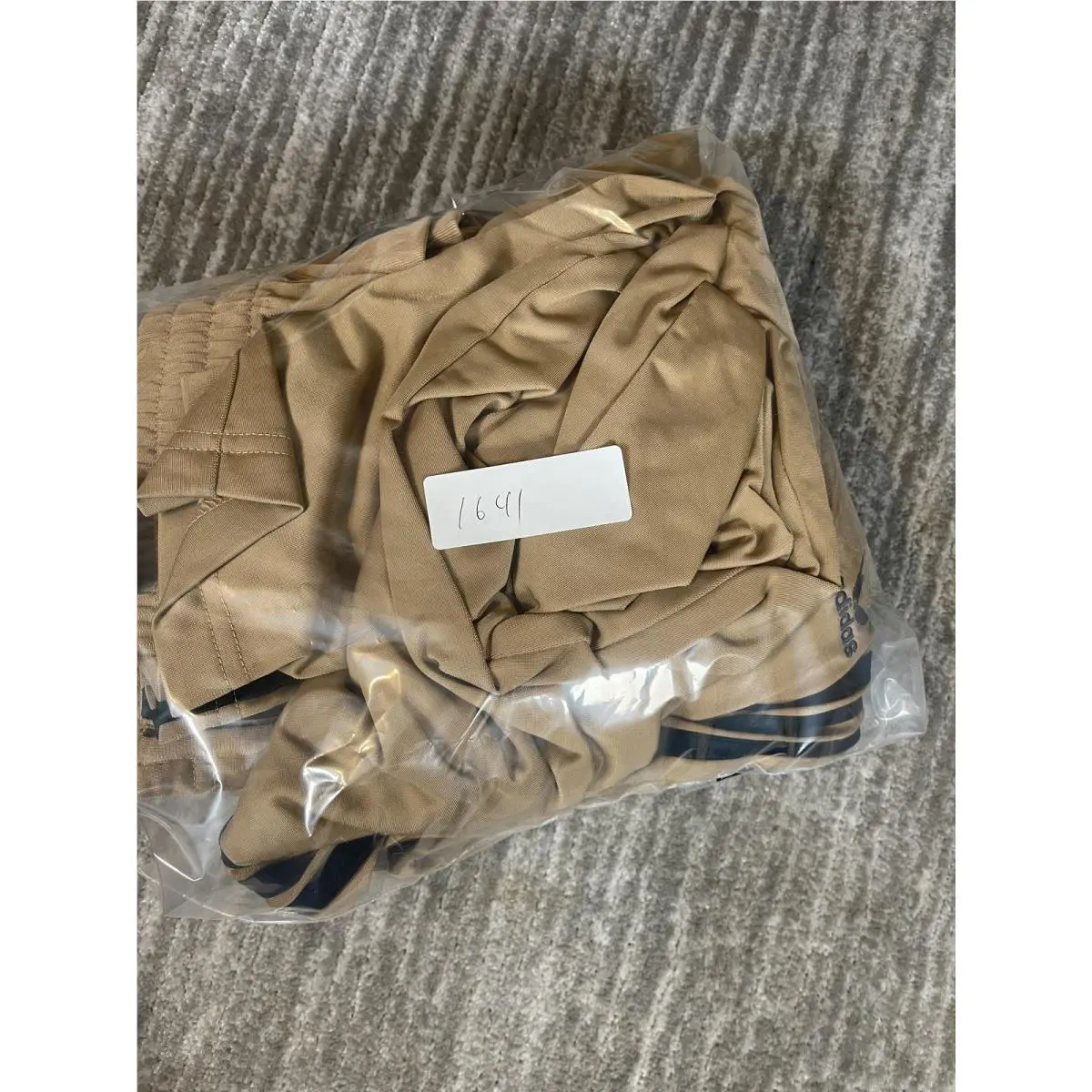 Adidas clothing - Beige 21