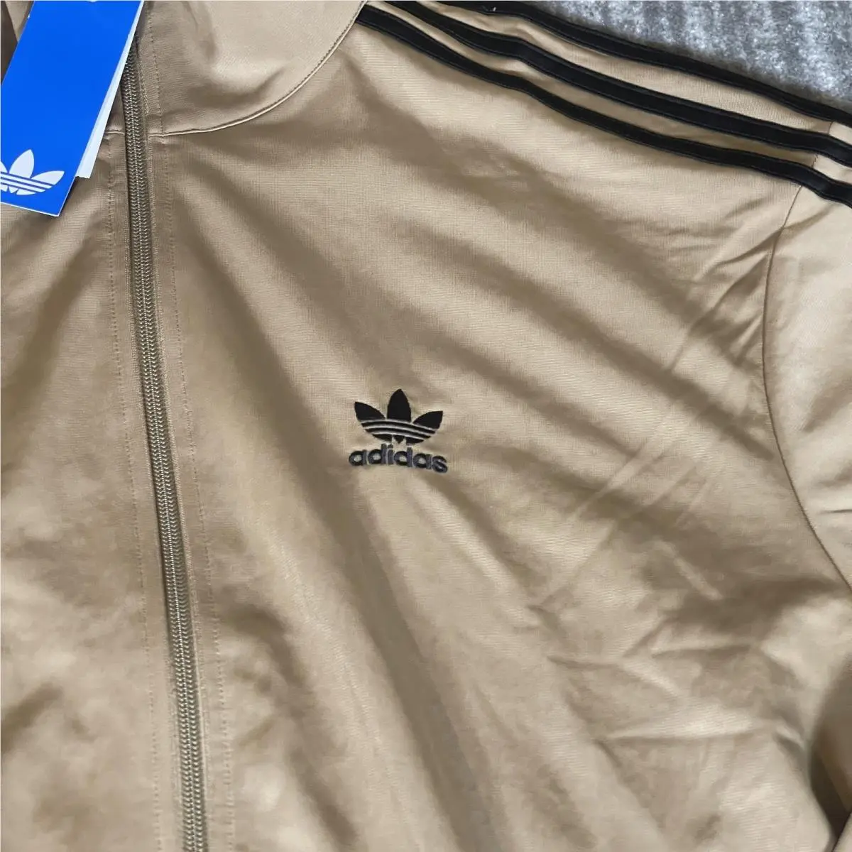 Adidas clothing - Beige 1