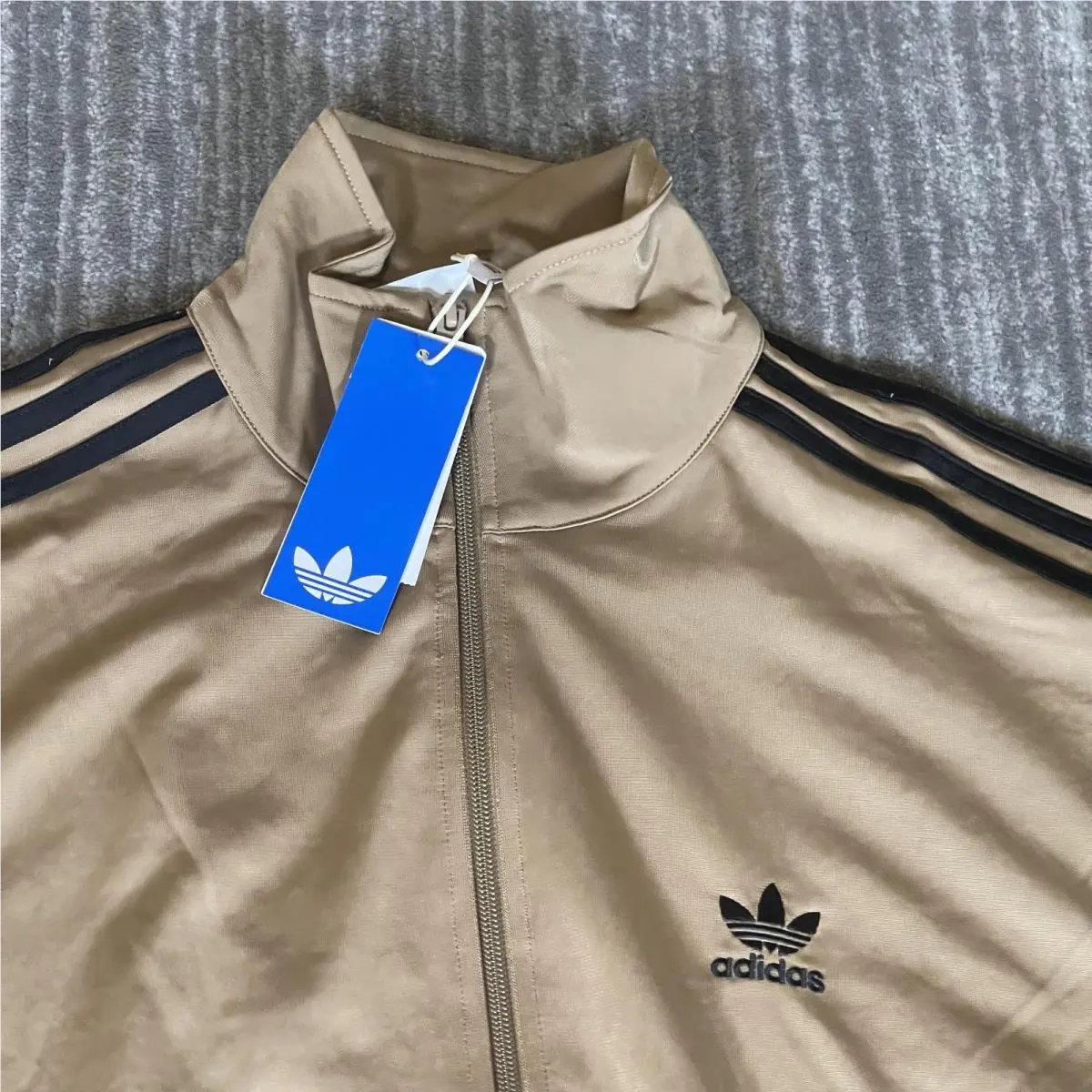 Adidas clothing - Beige 2