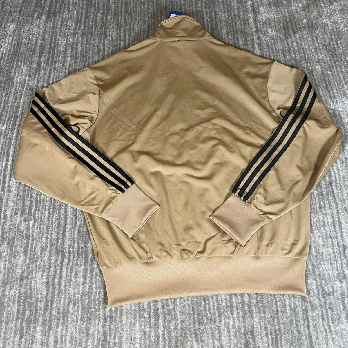 Adidas clothing - Beige 5