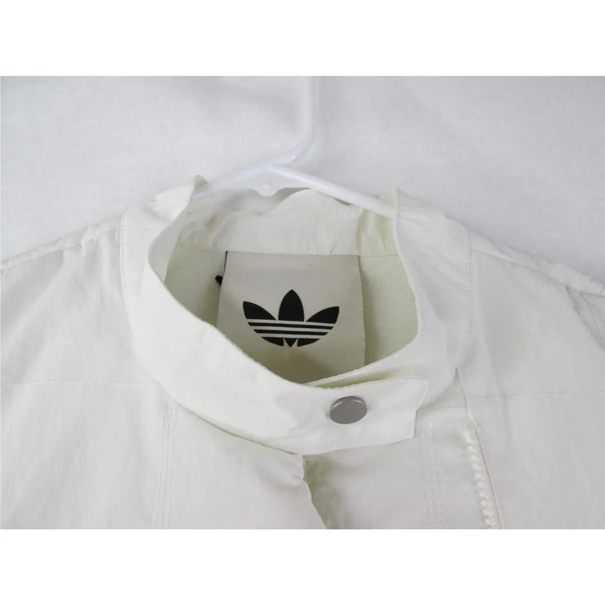 Adidas clothing - White (UPC: 198320588435) 0