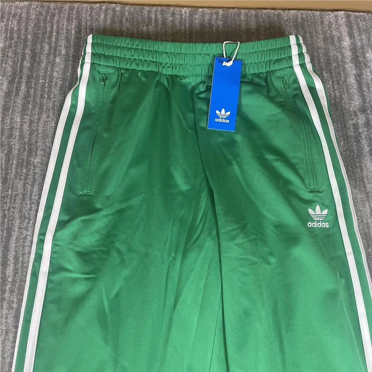 Adidas clothing - Green 11