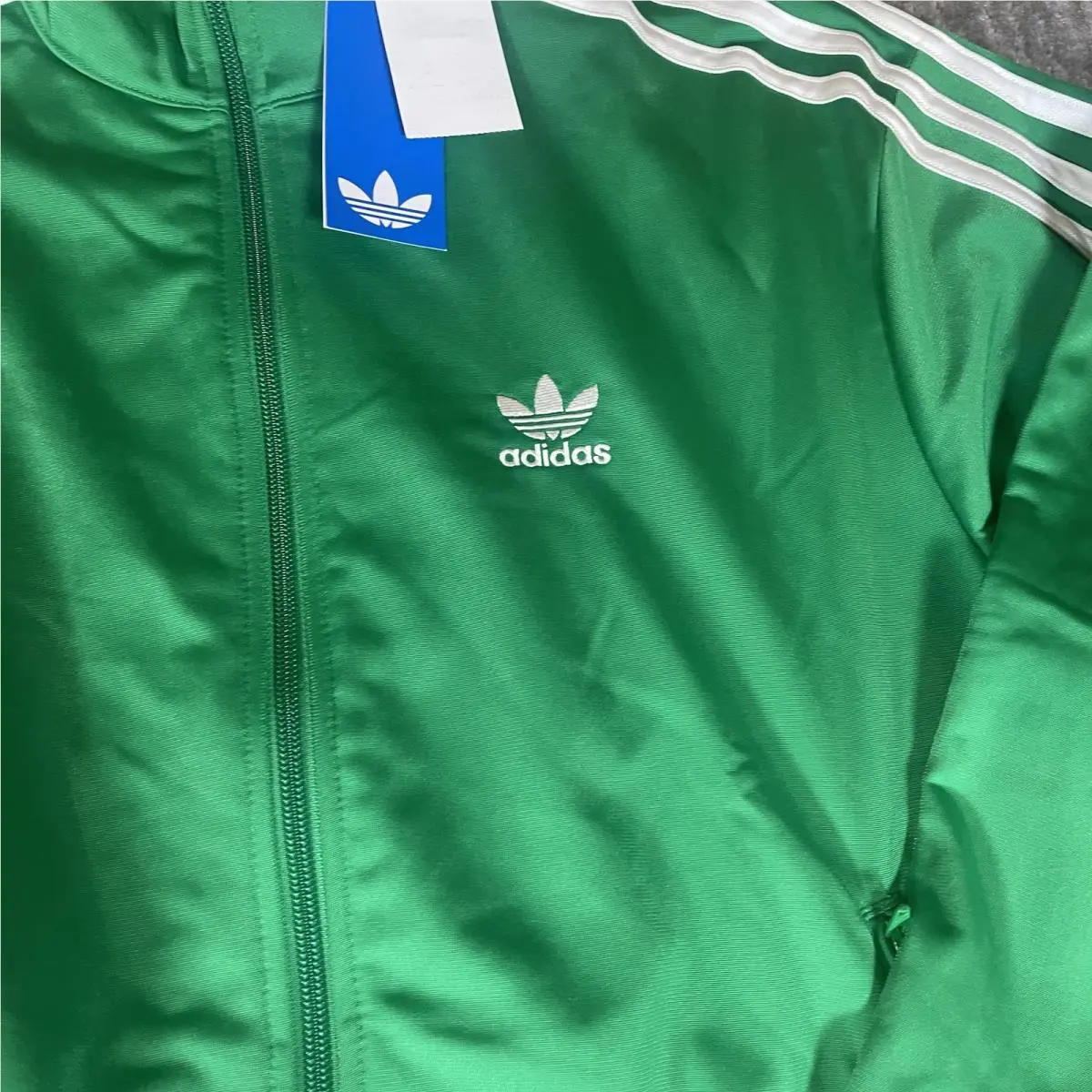Adidas clothing - Green 1