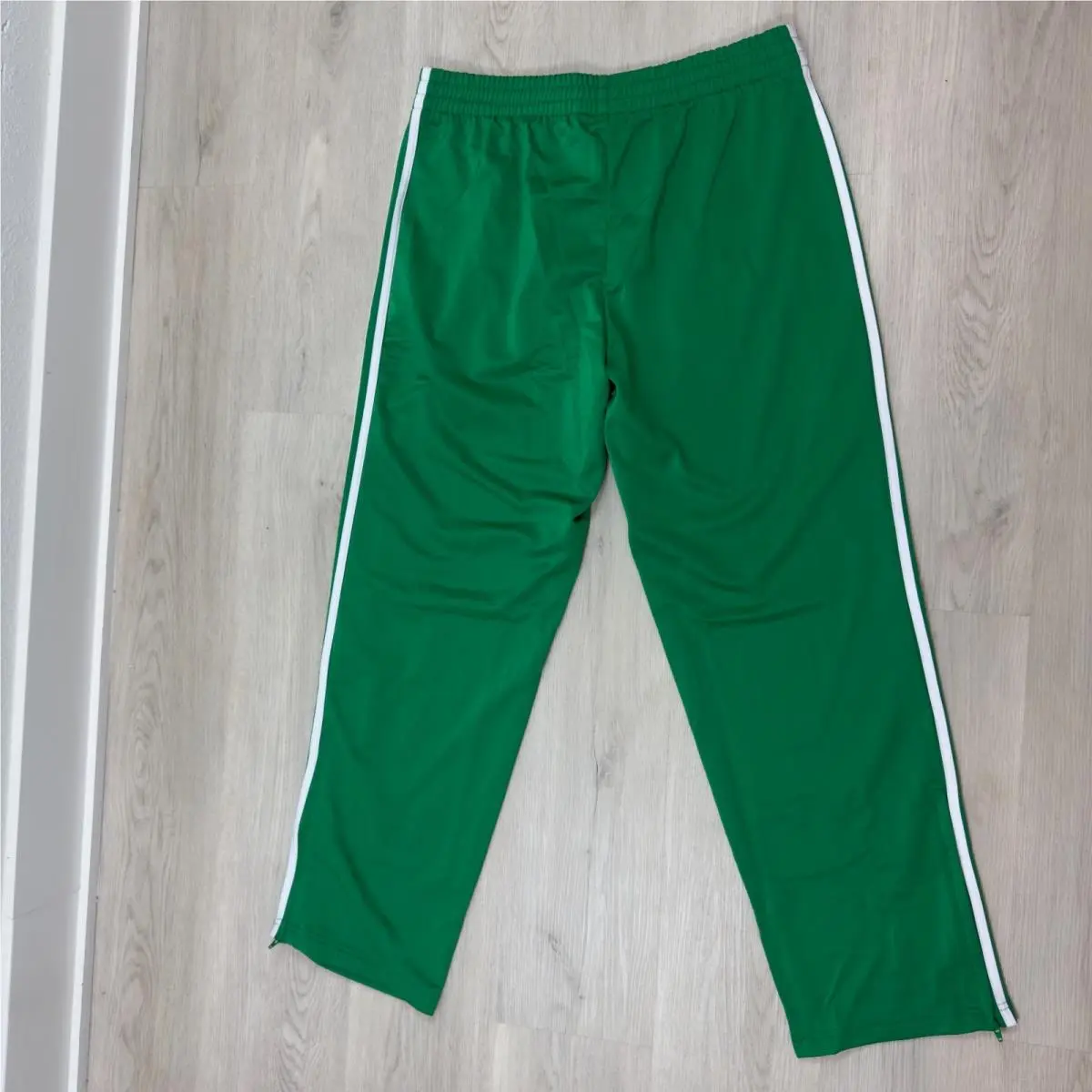 Adidas clothing - JD0183 & JD0184 - Green 8