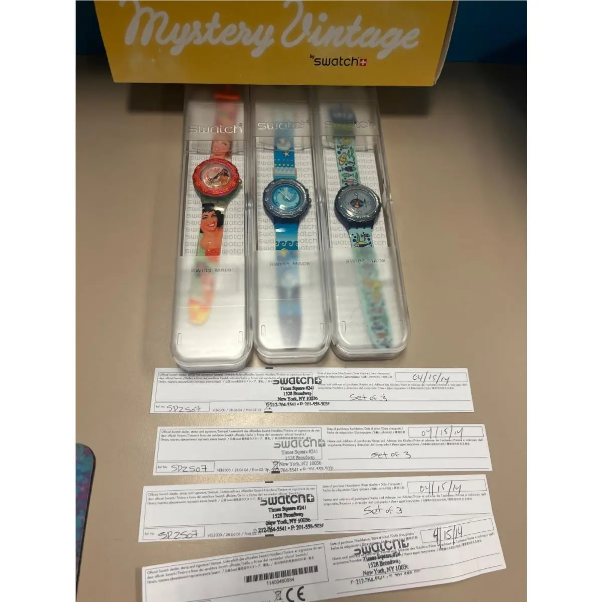 2014  Mystery Vintage 3 Watch Set Gent Halloween Certificate by Swatch