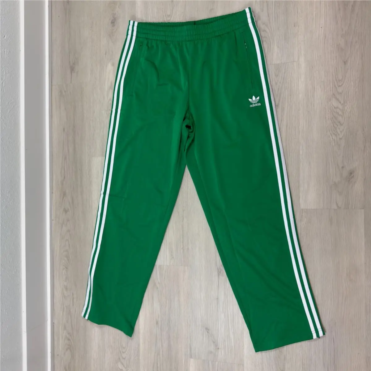 Adidas clothing - JD0183 & JD0184 - Green 7