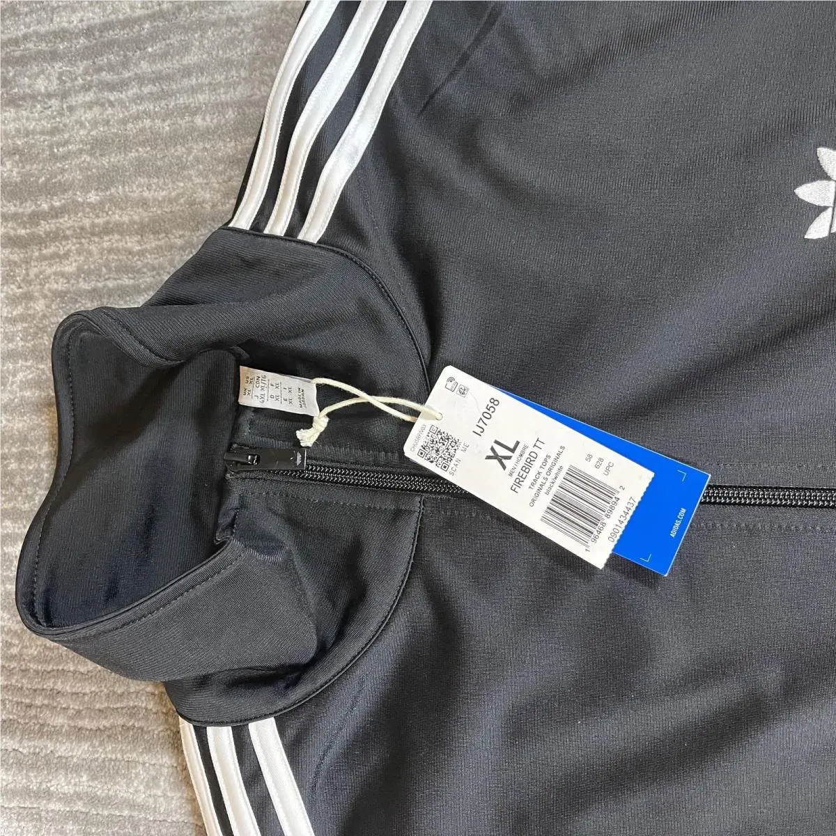 Adidas clothing - Black 2