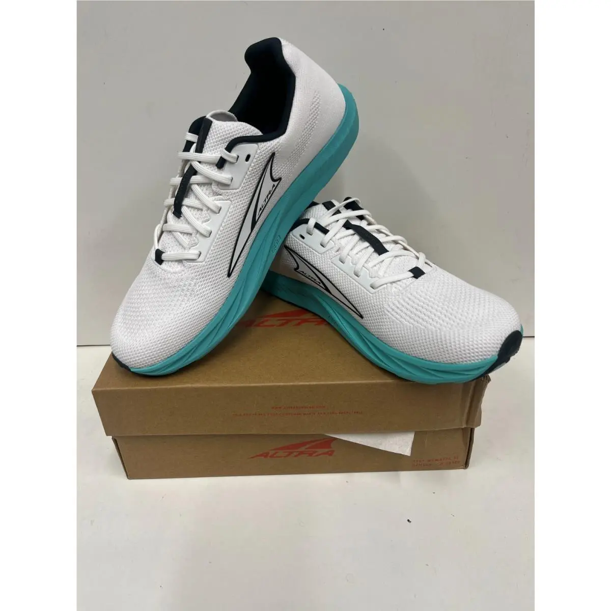 Altra shoes - Altra Escalante 4 - Escalante - Black (000) 28