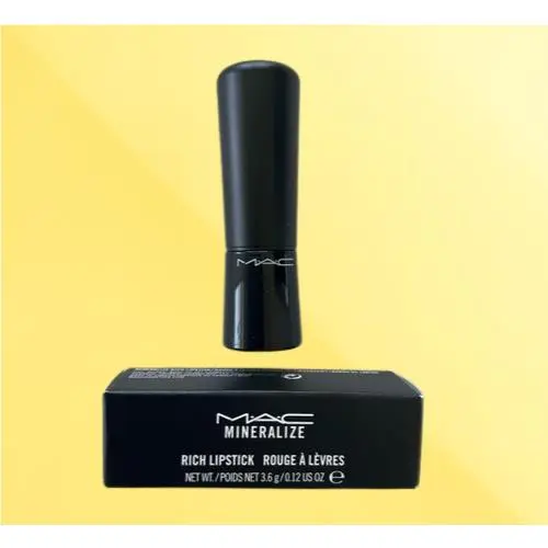 Mac Rich Lipstick Fashion Pack 0.12 OZ Box