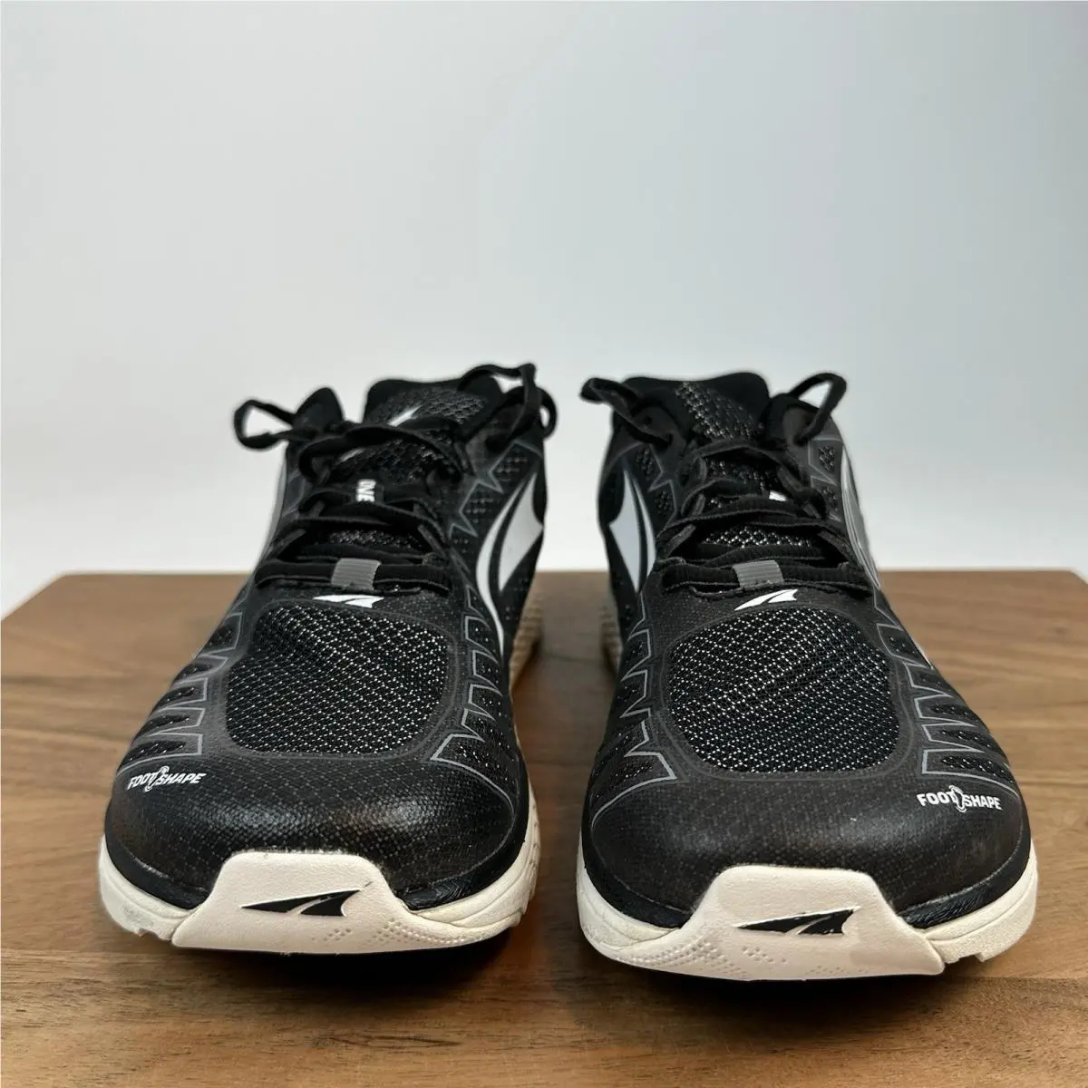 Altra shoes - Altra One - One - AFM1734F-4 - Black 1