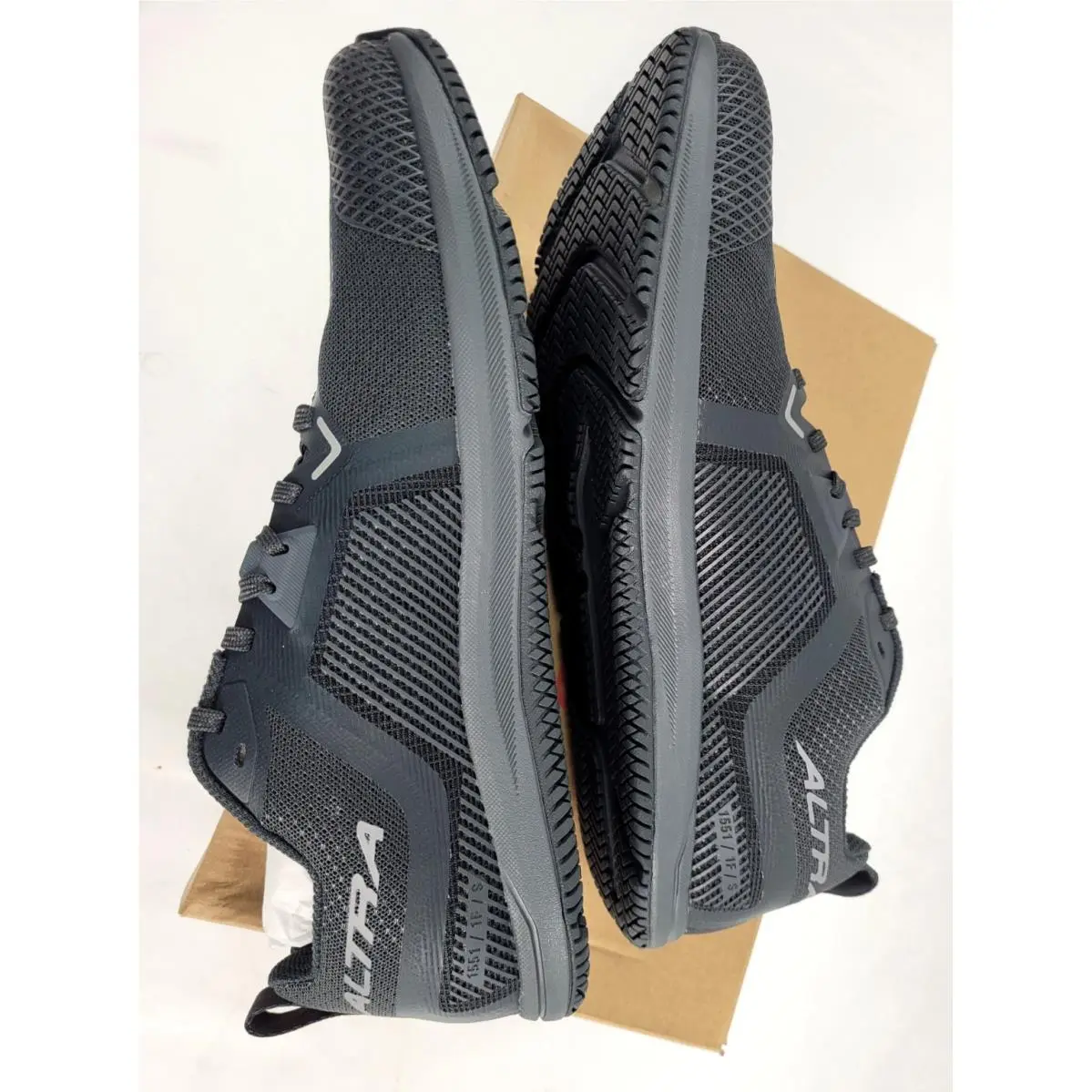 Altra shoes - Solstice XT 3 - Solstice - AL0A85Q5000 - Black 1