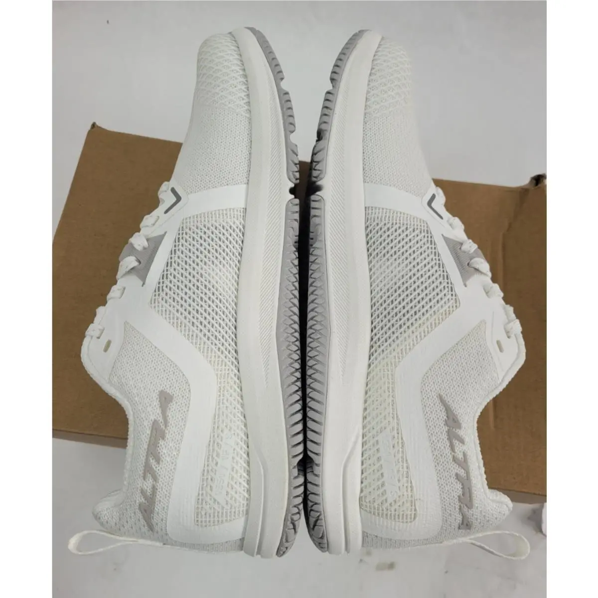 Altra shoes - Solstice XT 3 - Solstice - AL0A85Q6110-075 - White (UPC: 197642812525) 3