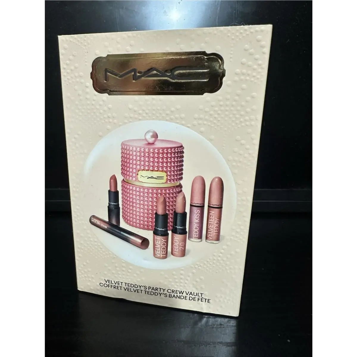 Mac Holiday Velvet Teddy’s Party Crew Vault 6 Pcs Lipstick + Case Gift Set
