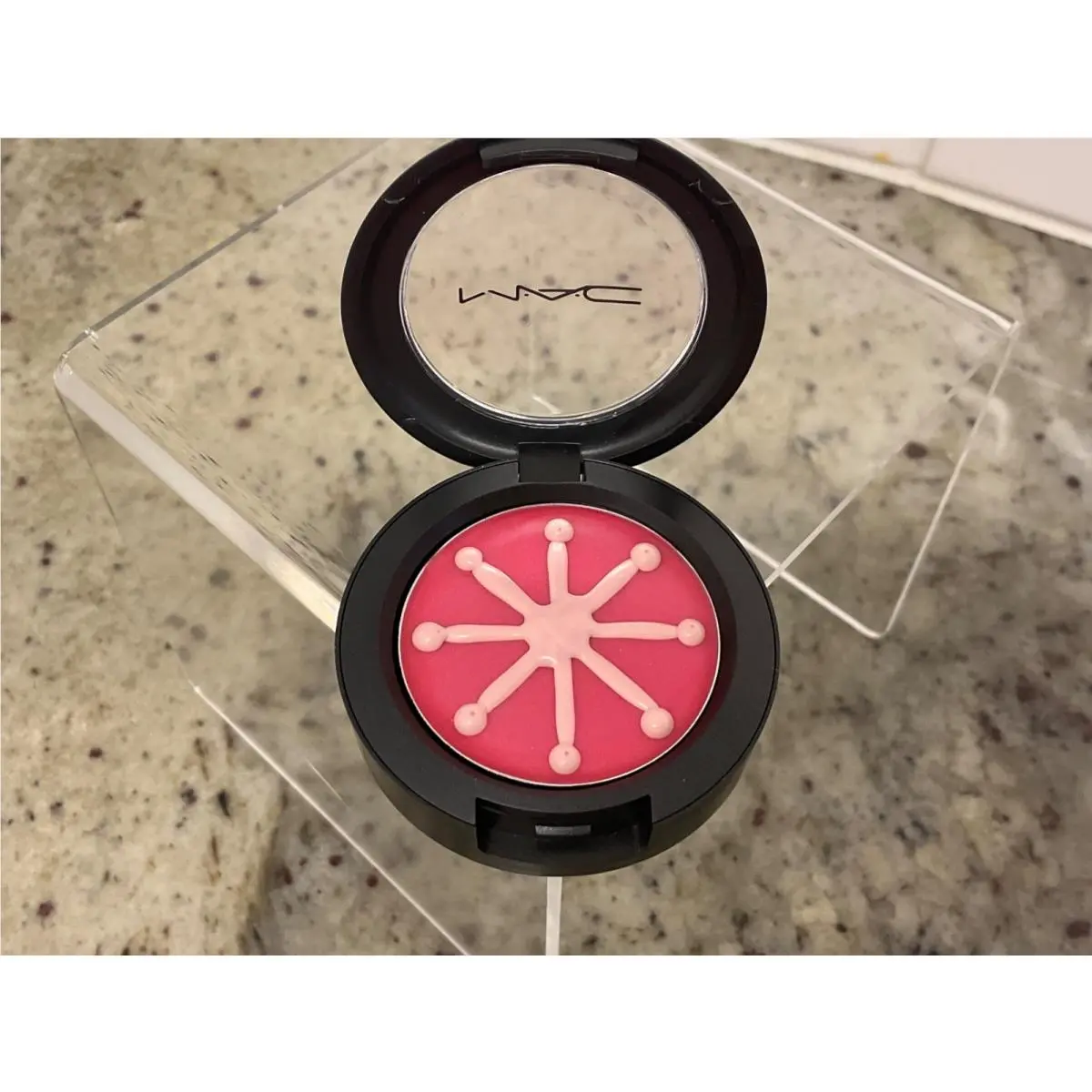 Mac Glaze Petit Lip Gloss Limited Edition