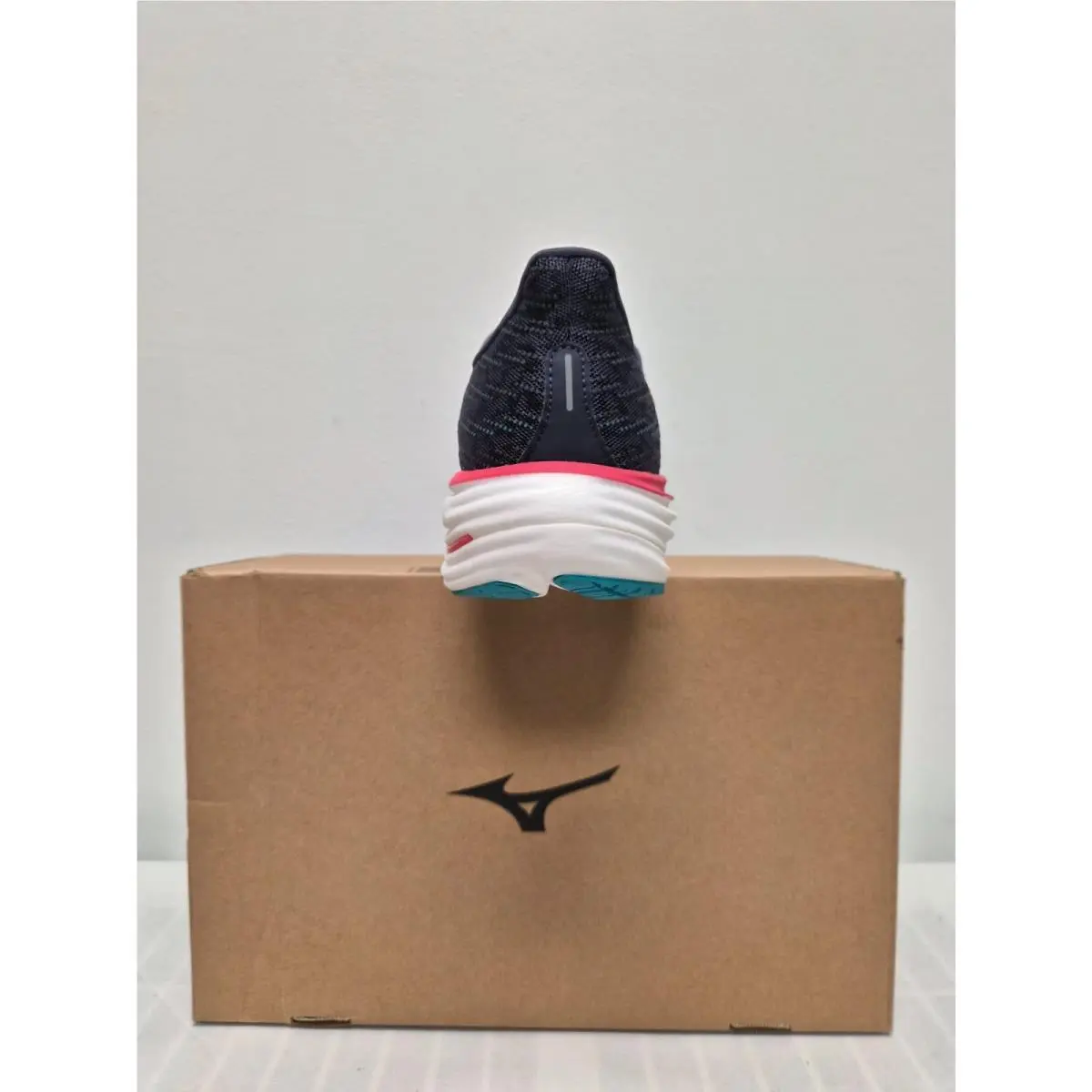 Mizuno shoes - MIZUNO WAVE RIDER 29 - WAVE RIDER - 4115389WCZ - Black 1