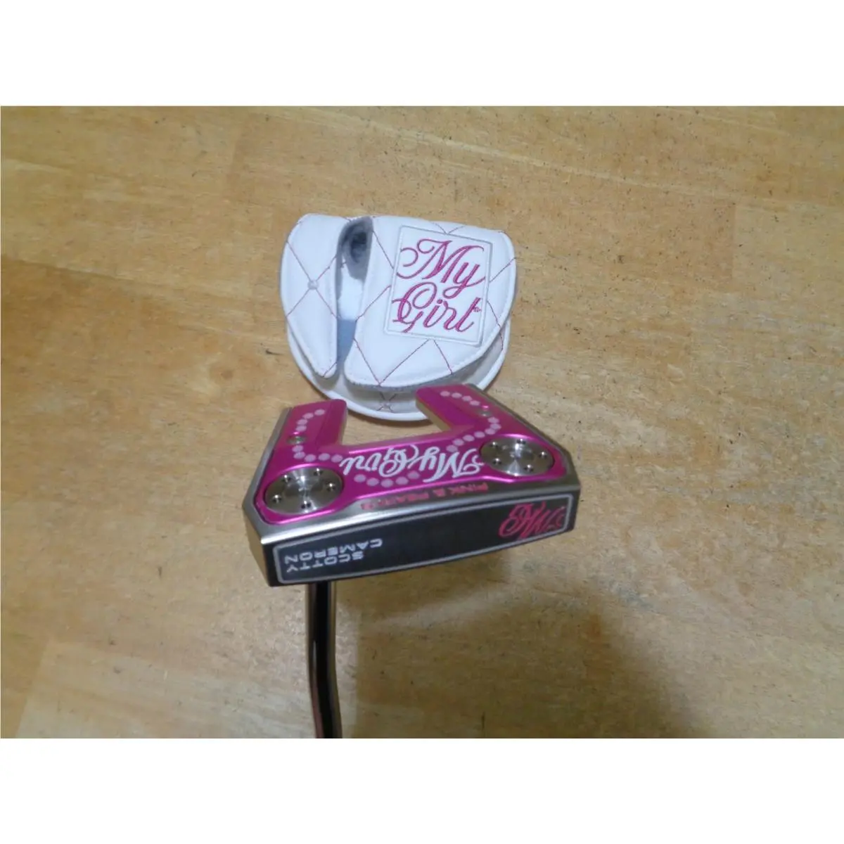 Scotty Cameron 2025 Limited Edition MY Girl Putter 34 Putter