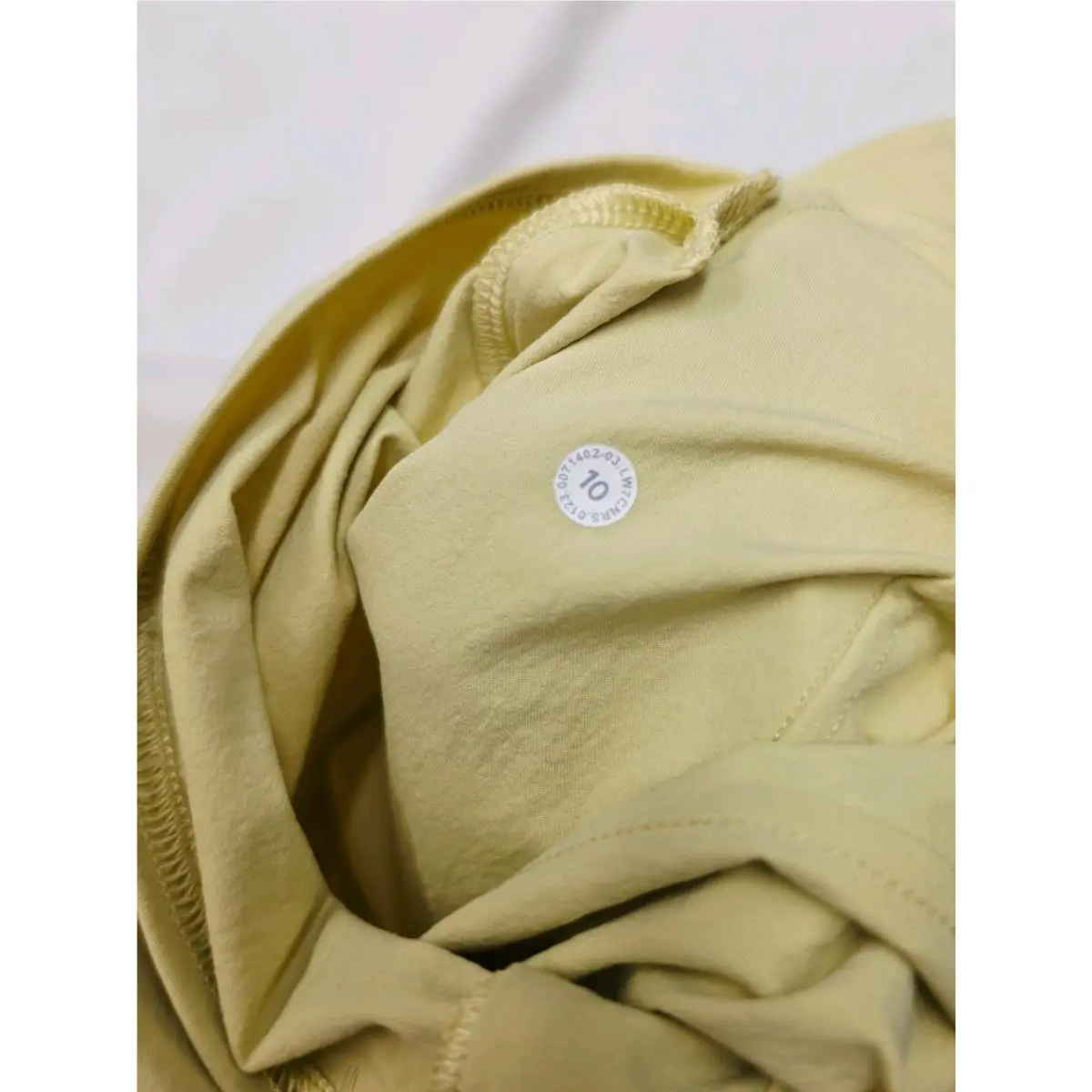 Lululemon clothing - Yellow 9