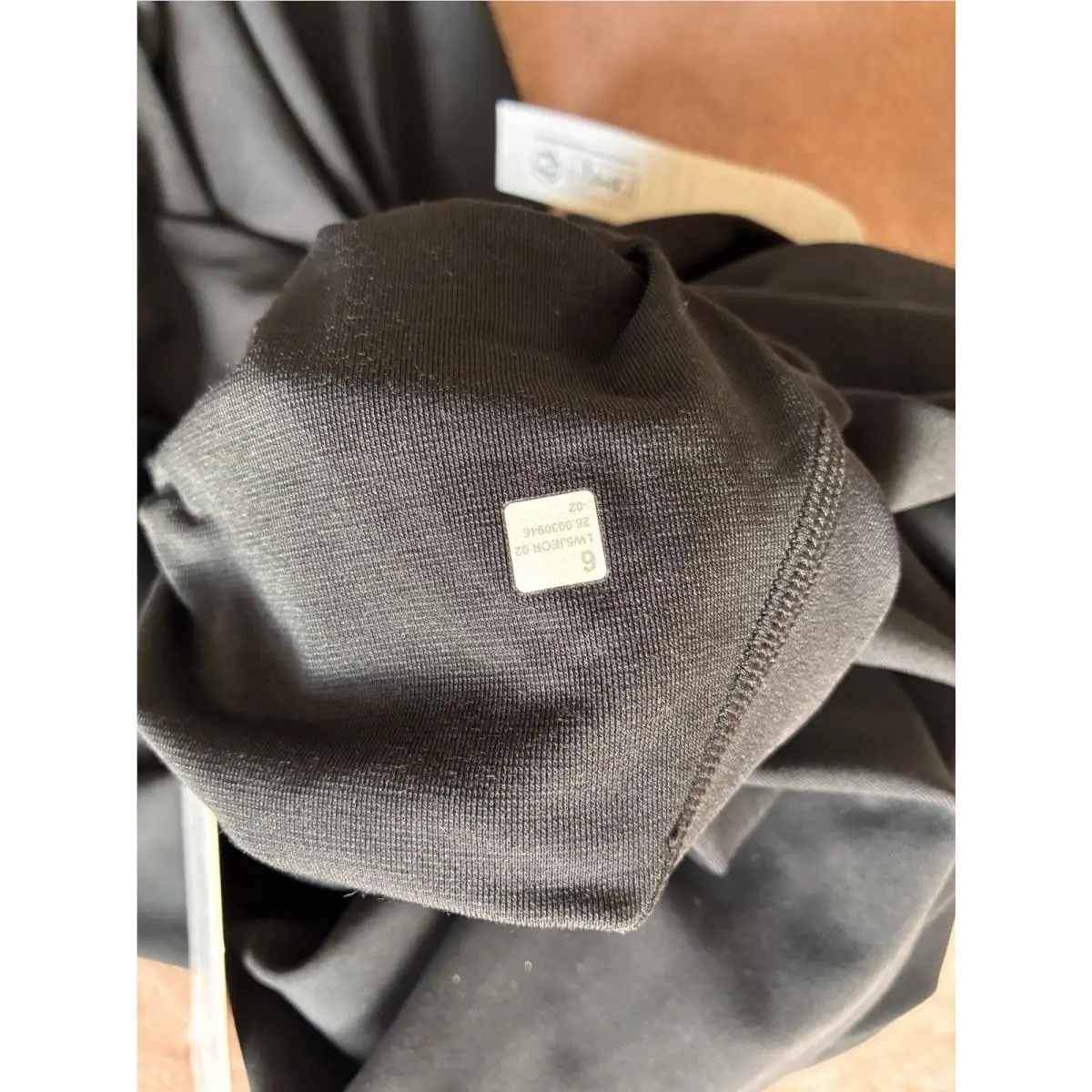 Lululemon clothing - Black 2