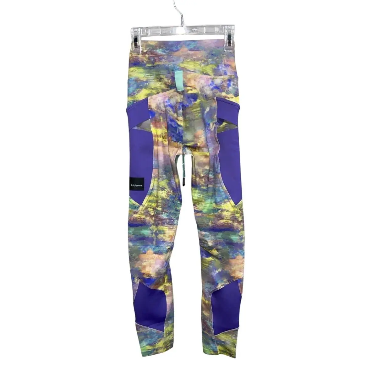 Lululemon clothing - Cargo SHR Hiking Tight 25
