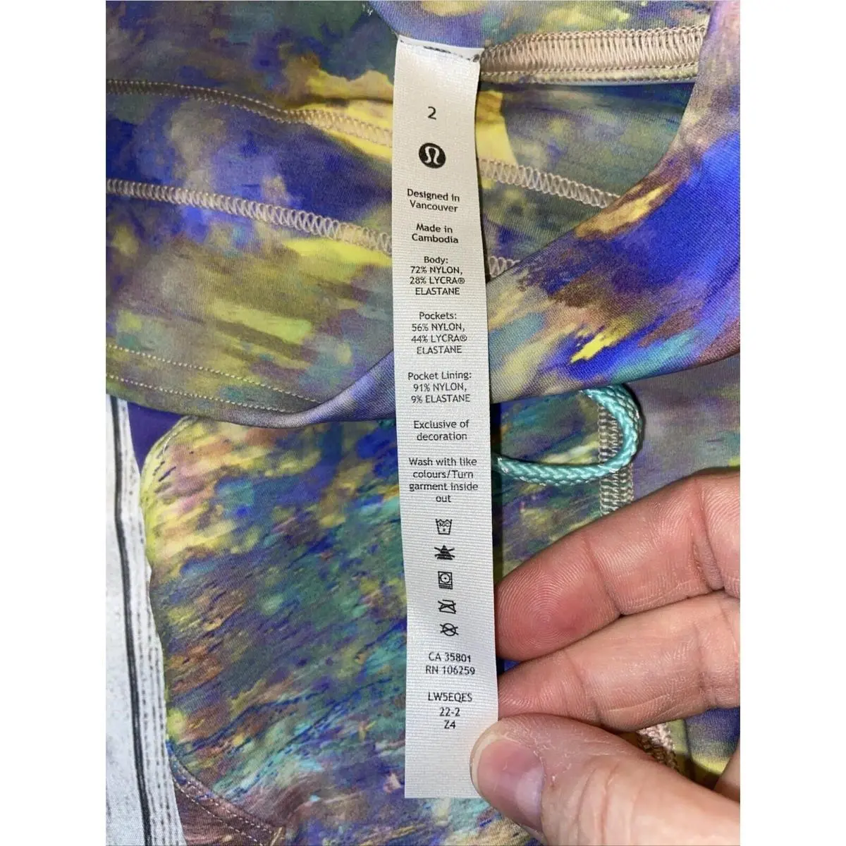Lululemon clothing - Cargo SHR Hiking Tight 25