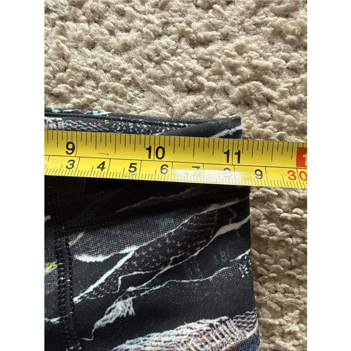 Lululemon clothing - 16038 - 16038 - Mini Sweatr Multi Black MBMS 2