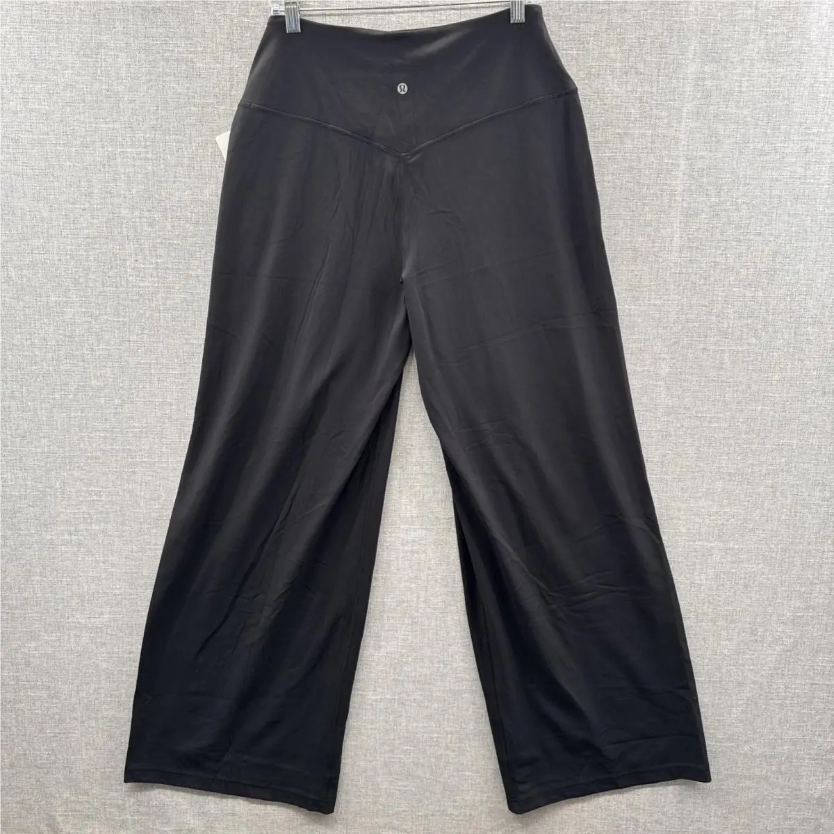 Lululemon clothing - Black 9