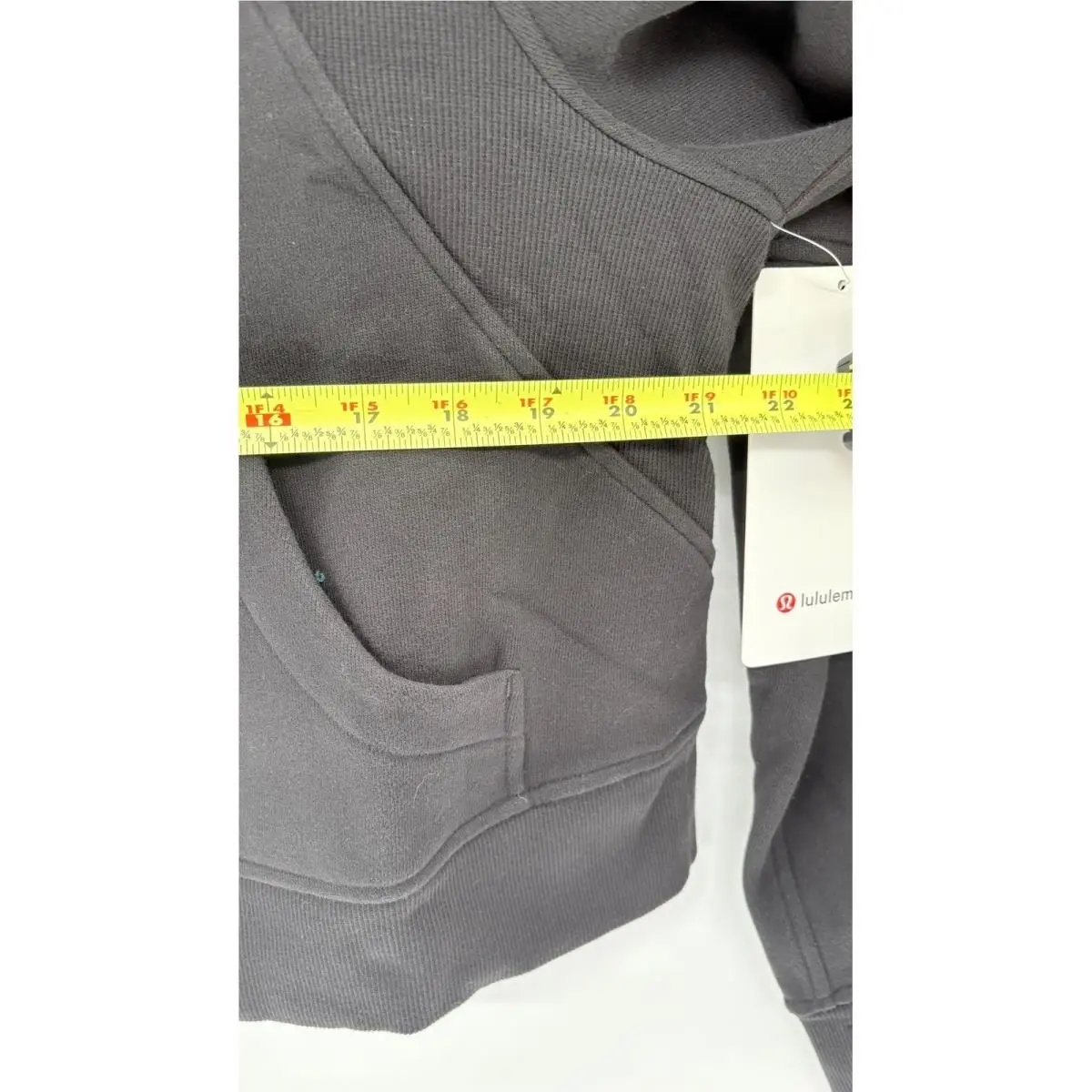 Lululemon clothing - Black 9