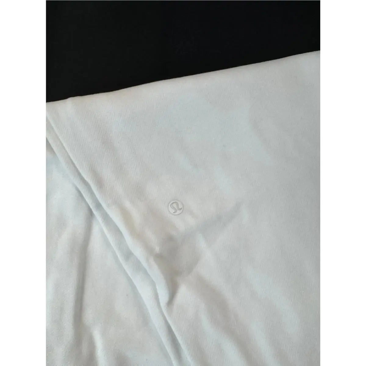 Lululemon clothing - White 3