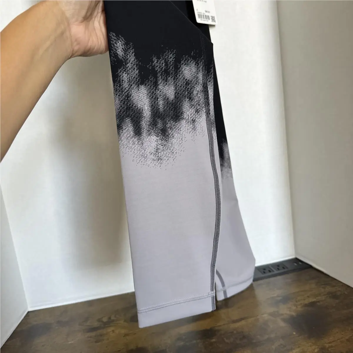 Lululemon clothing - 07532 - 07532 - Ascending Light Engineer Silverscreen Black 3