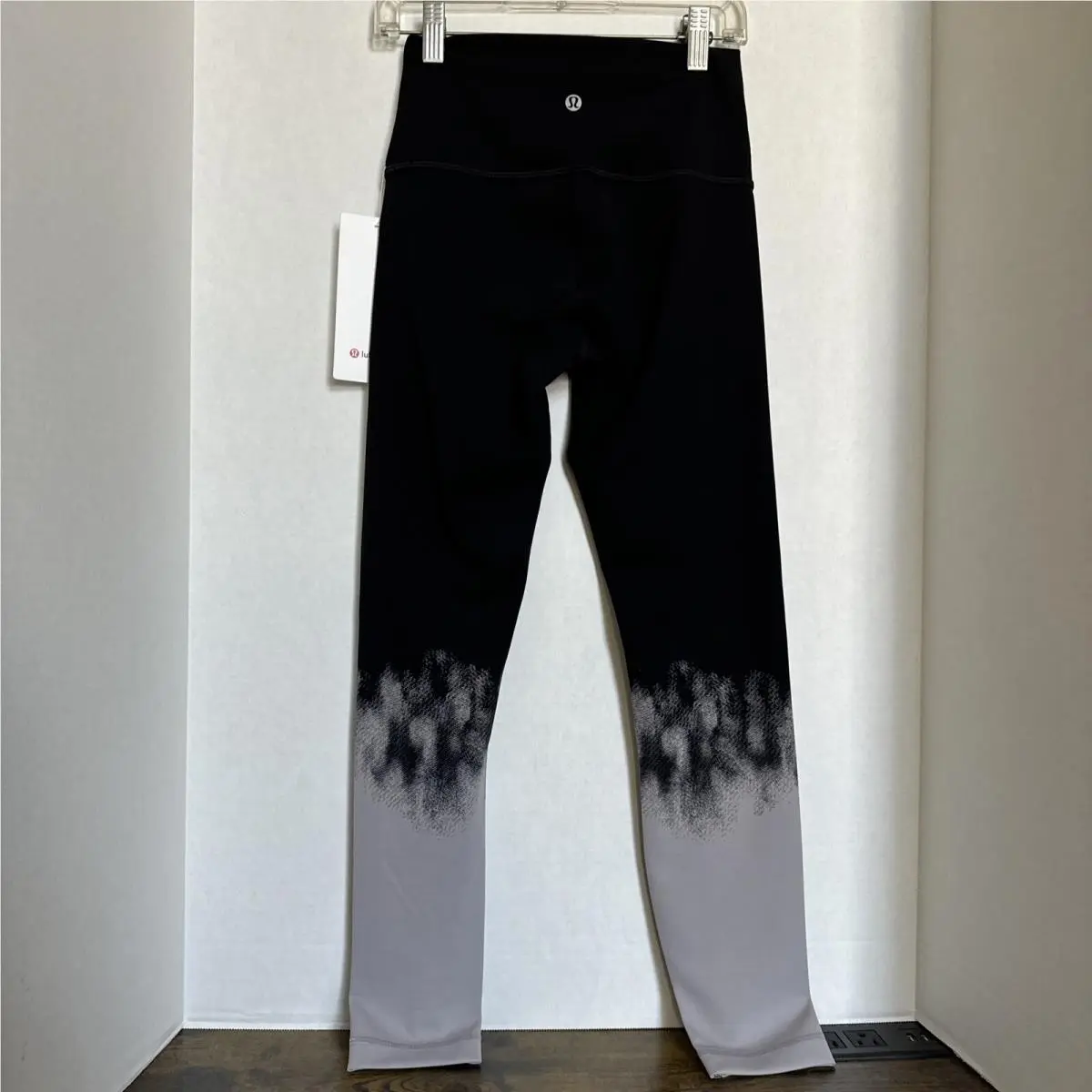 Lululemon clothing - 07532 - 07532 - Ascending Light Engineer Silverscreen Black 5