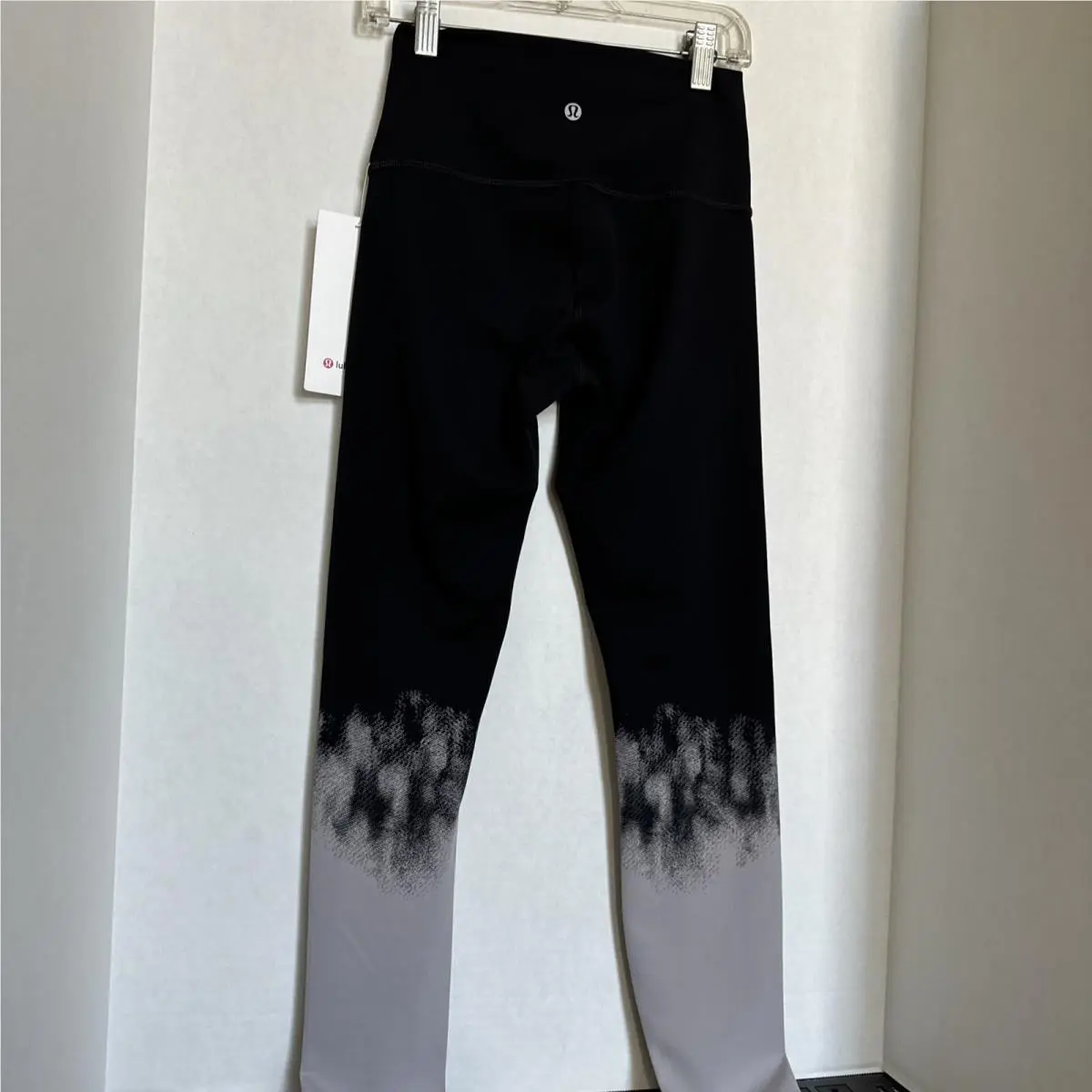Lululemon clothing - 07532 - 07532 - Ascending Light Engineer Silverscreen Black 6