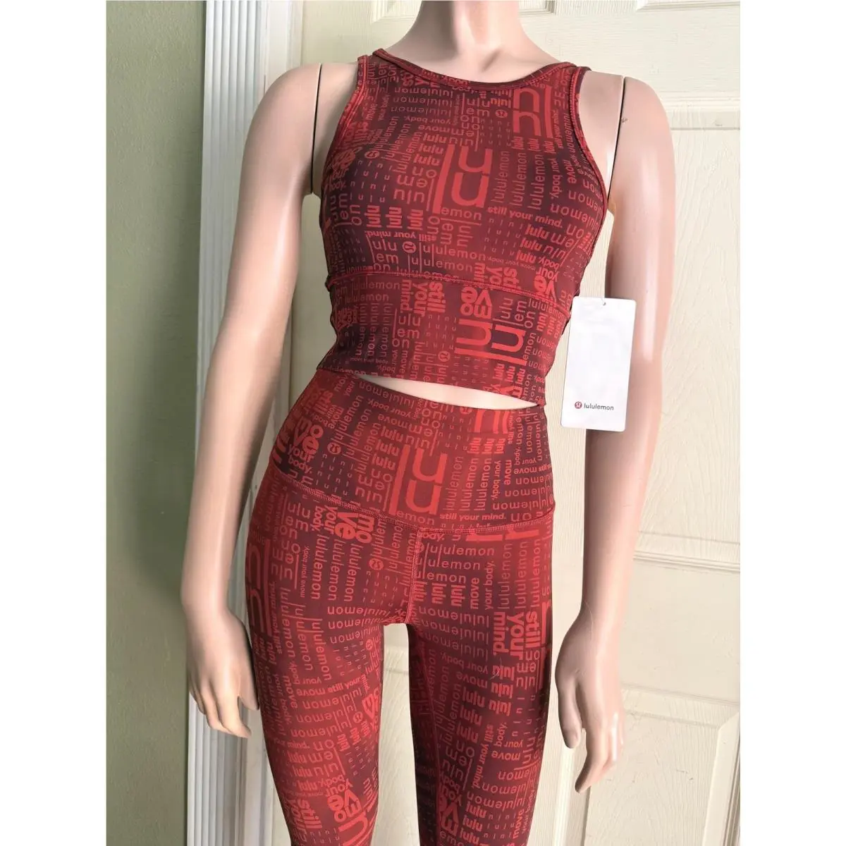 Lululemon clothing - rust 3