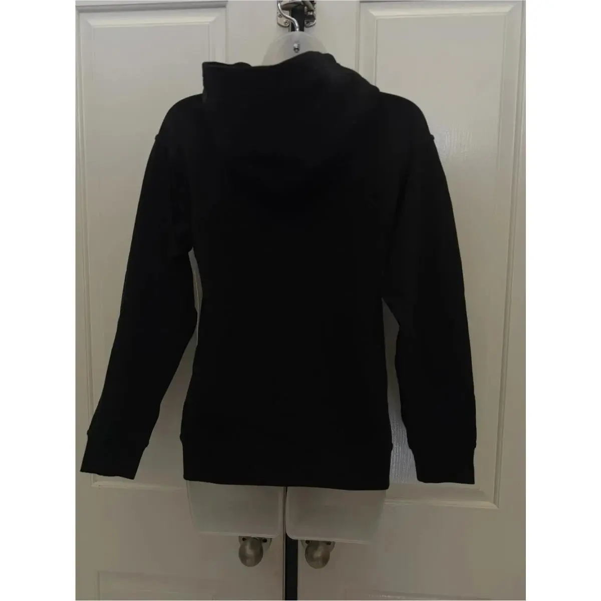 Lululemon clothing - Black 1